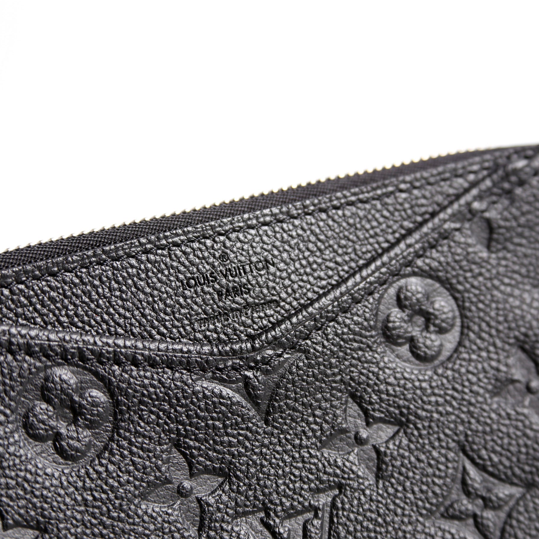Pallas Clutch Uniformes Empreinte Black