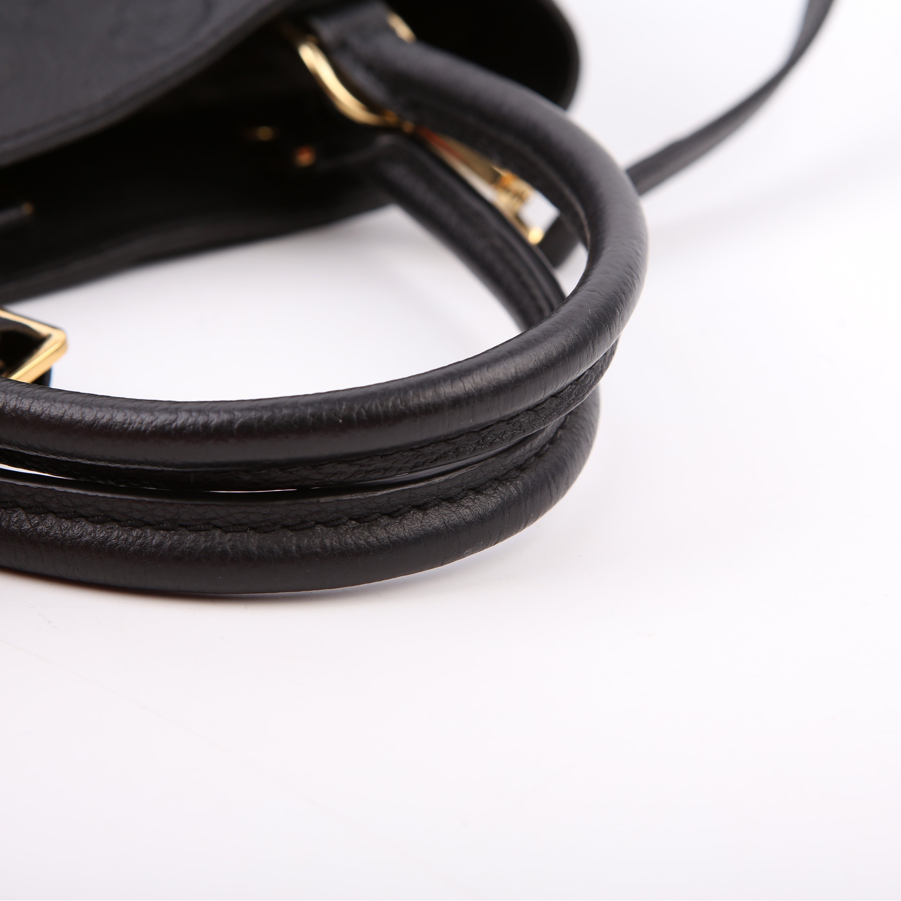Montaigne MM Empreinte Black
