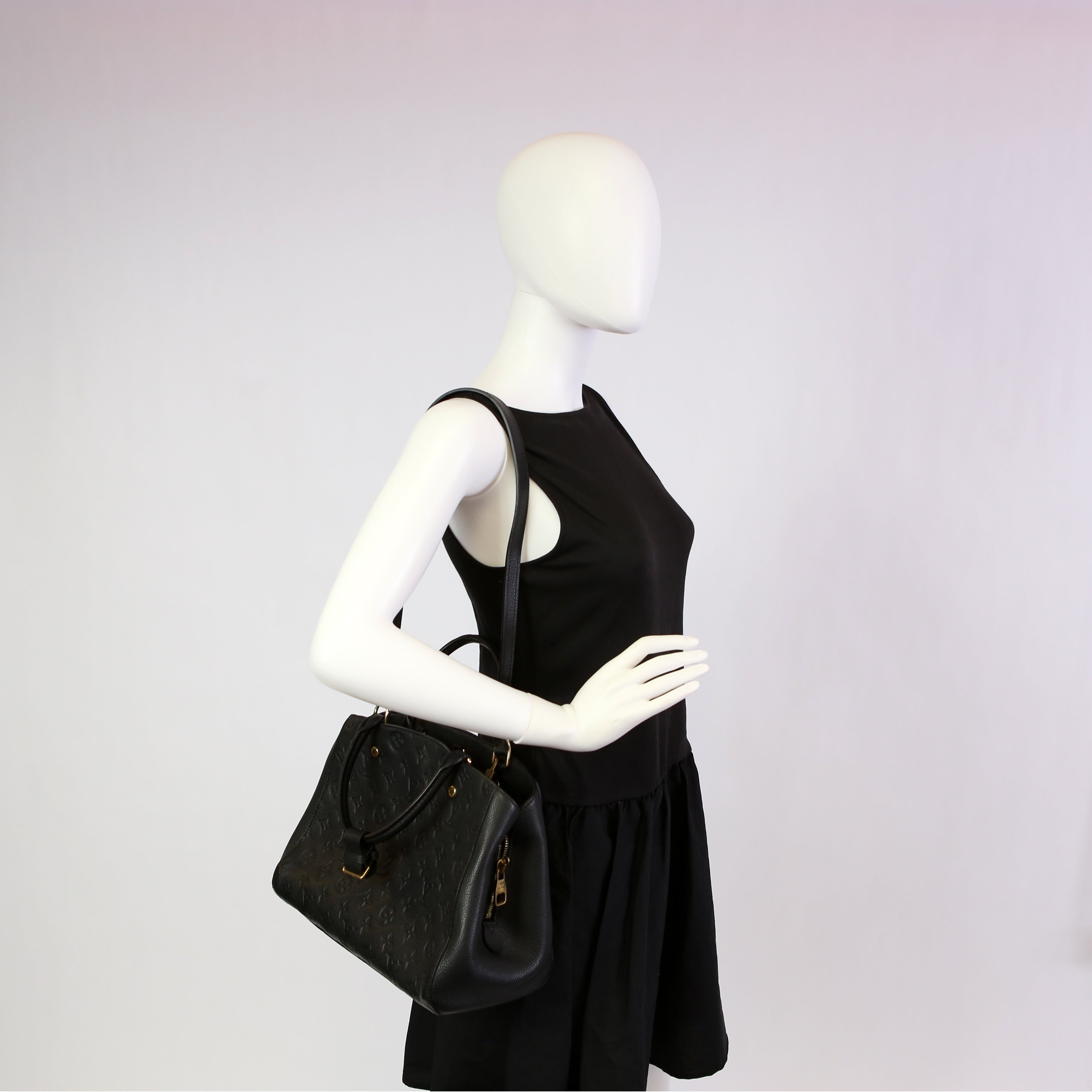 Montaigne MM Empreinte Black
