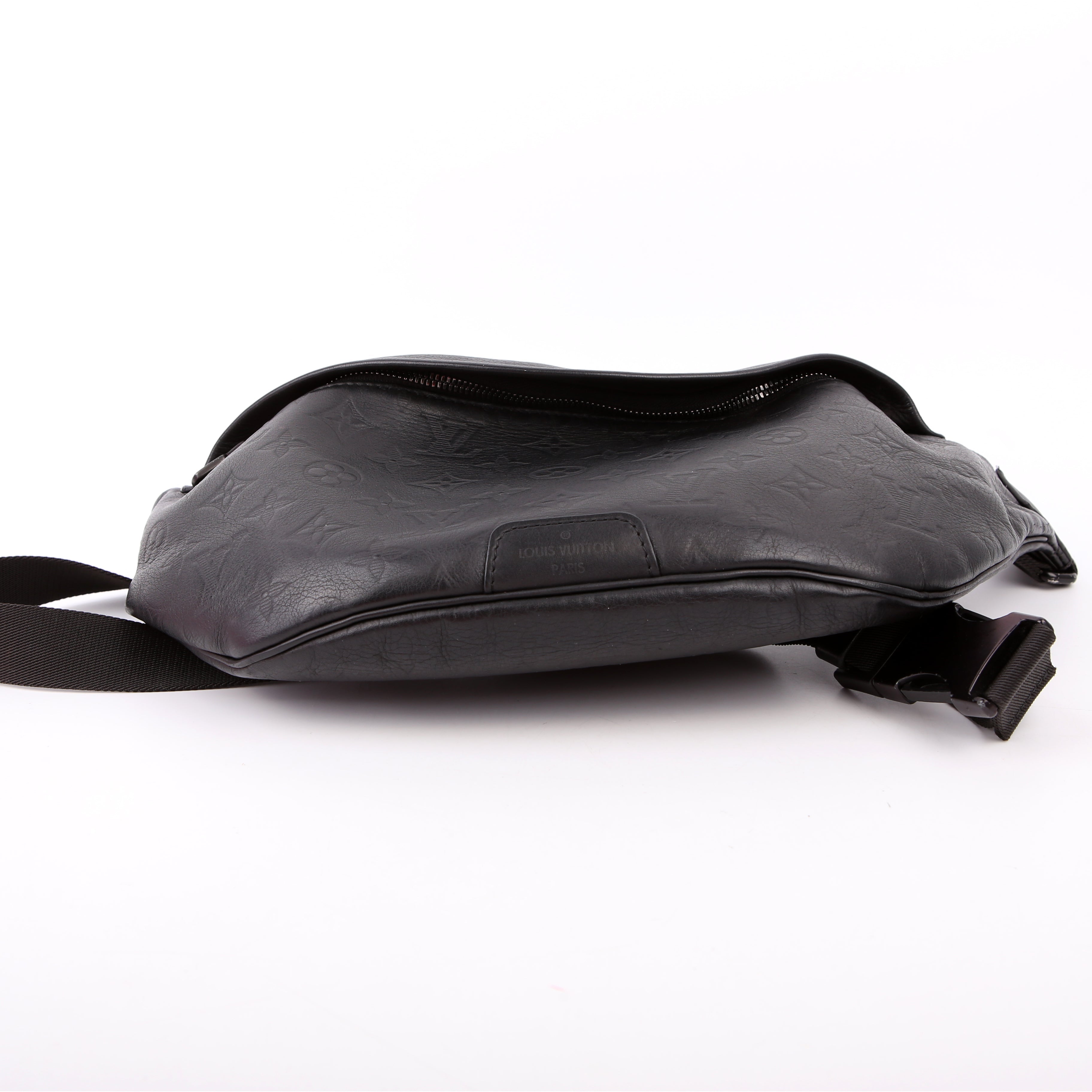 Discovery Bumbag Shadow Monogram Black