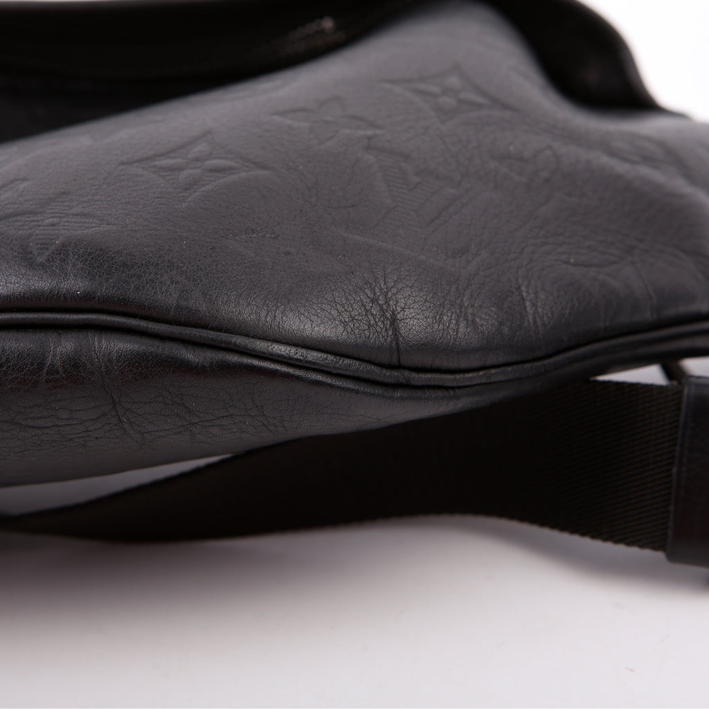 Discovery Bumbag Shadow Monogram Black