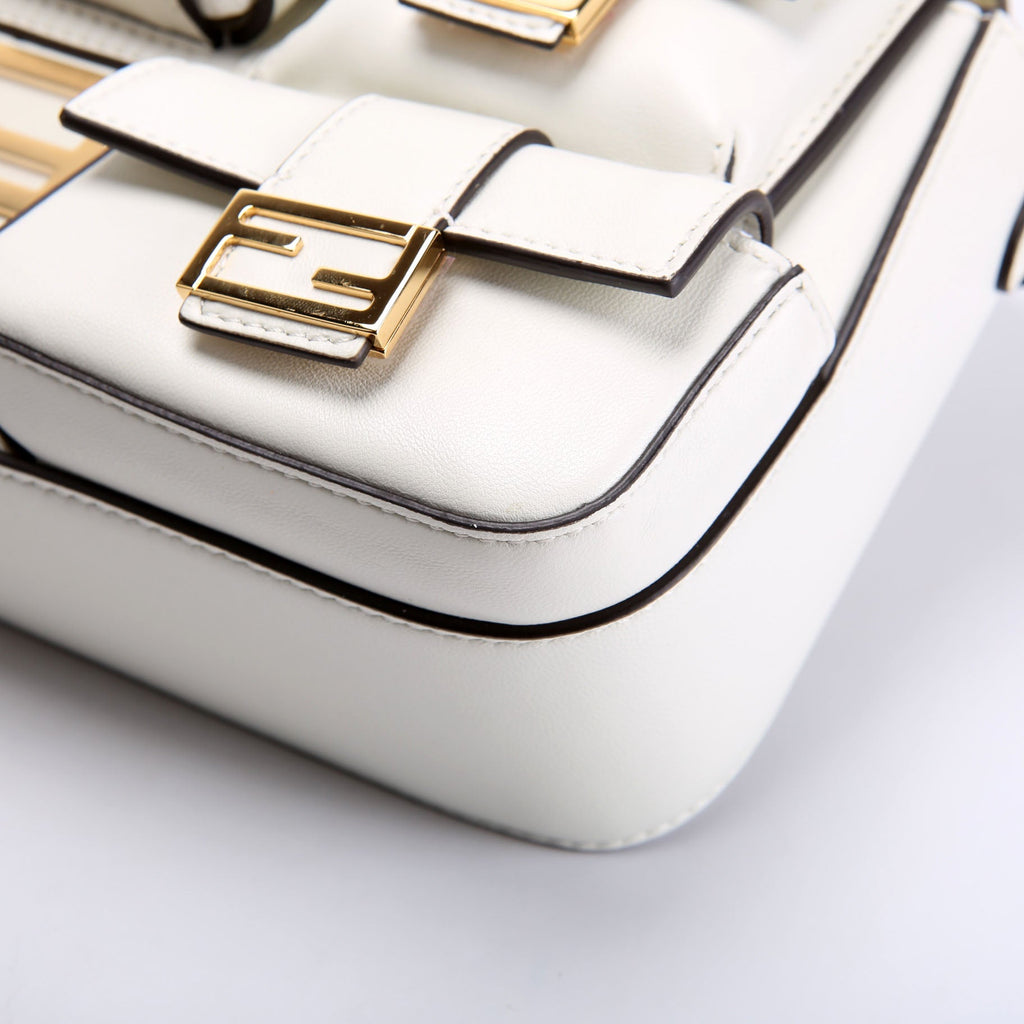 8BR398 Multipocket Baguette