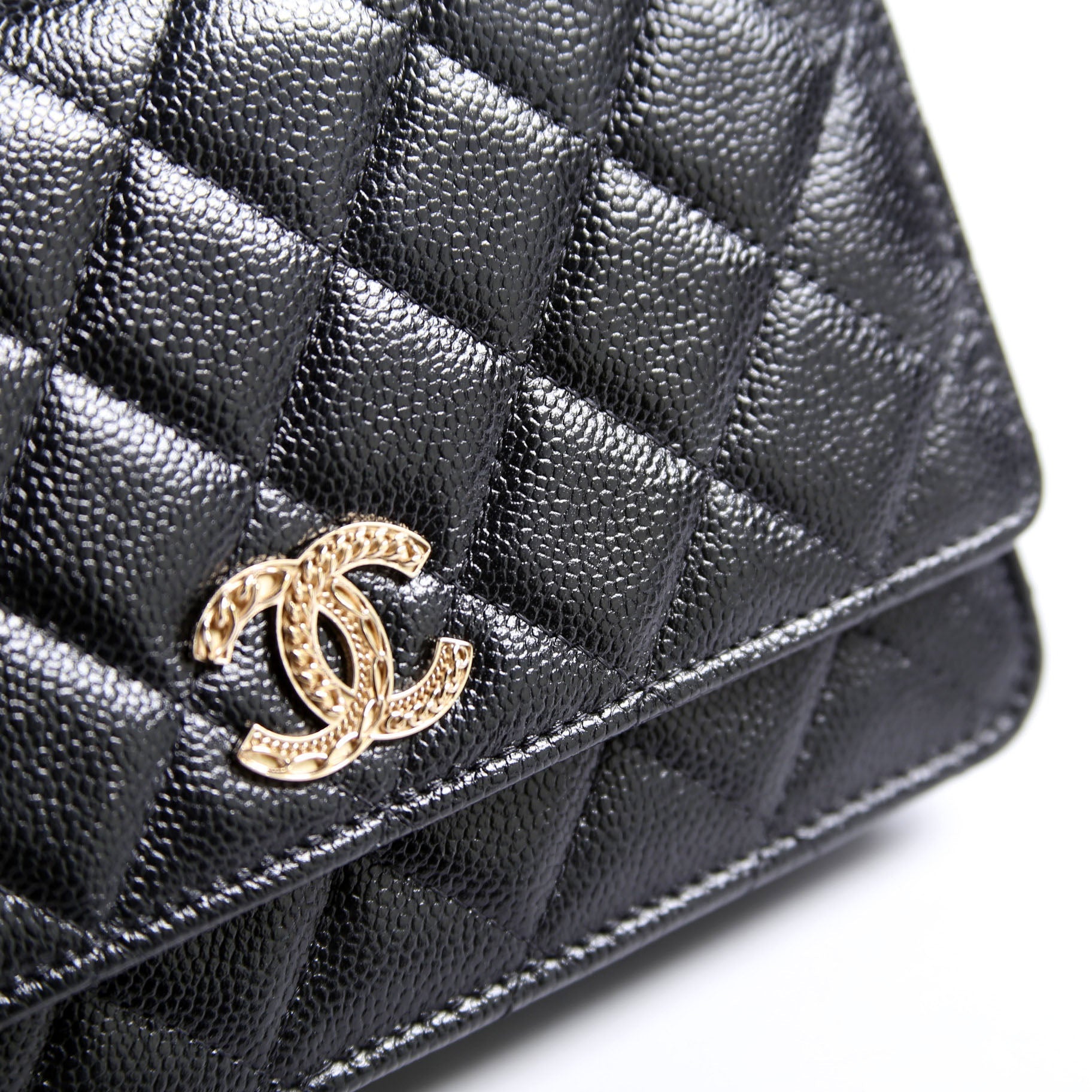 Wallet On Chain CC Quilted Caviar RFID Black