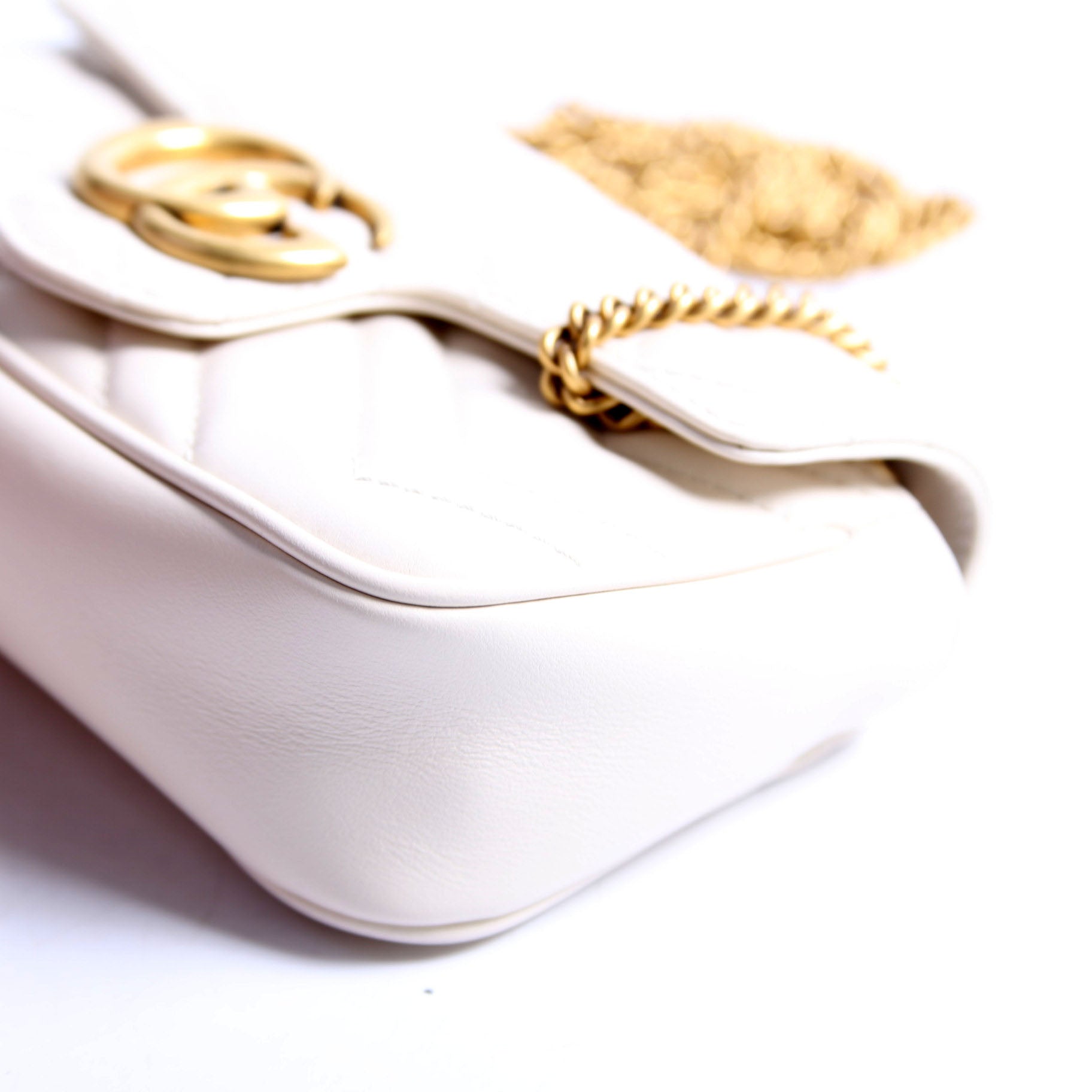 476433 Marmont Leather Super Mini Flap White