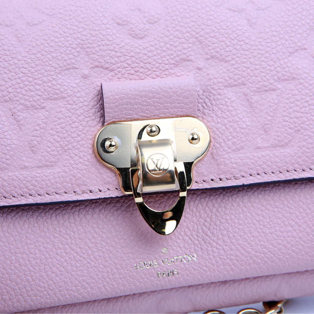 Vavin Chain Wallet Empreinte Pink