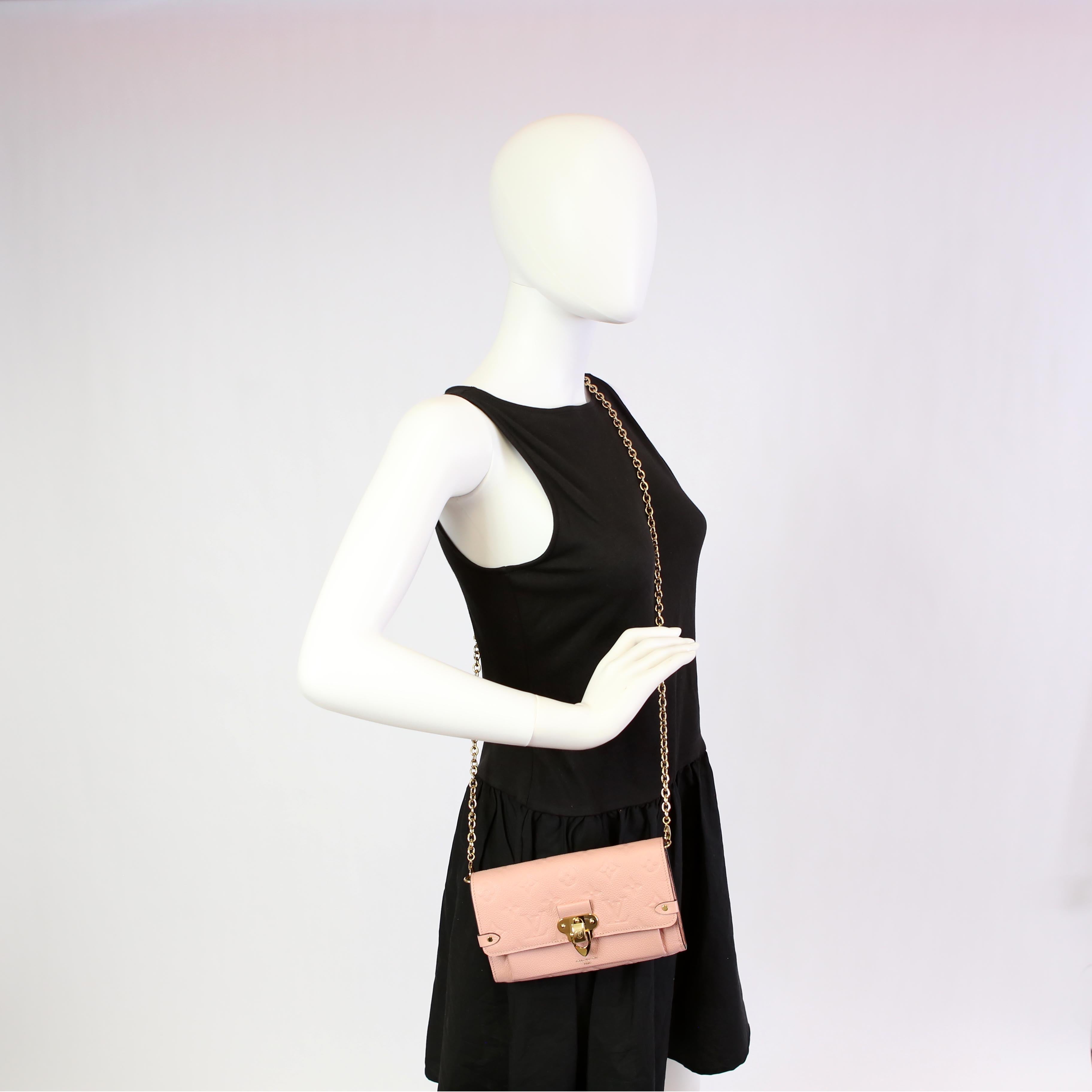 Vavin Chain Wallet Empreinte Pink