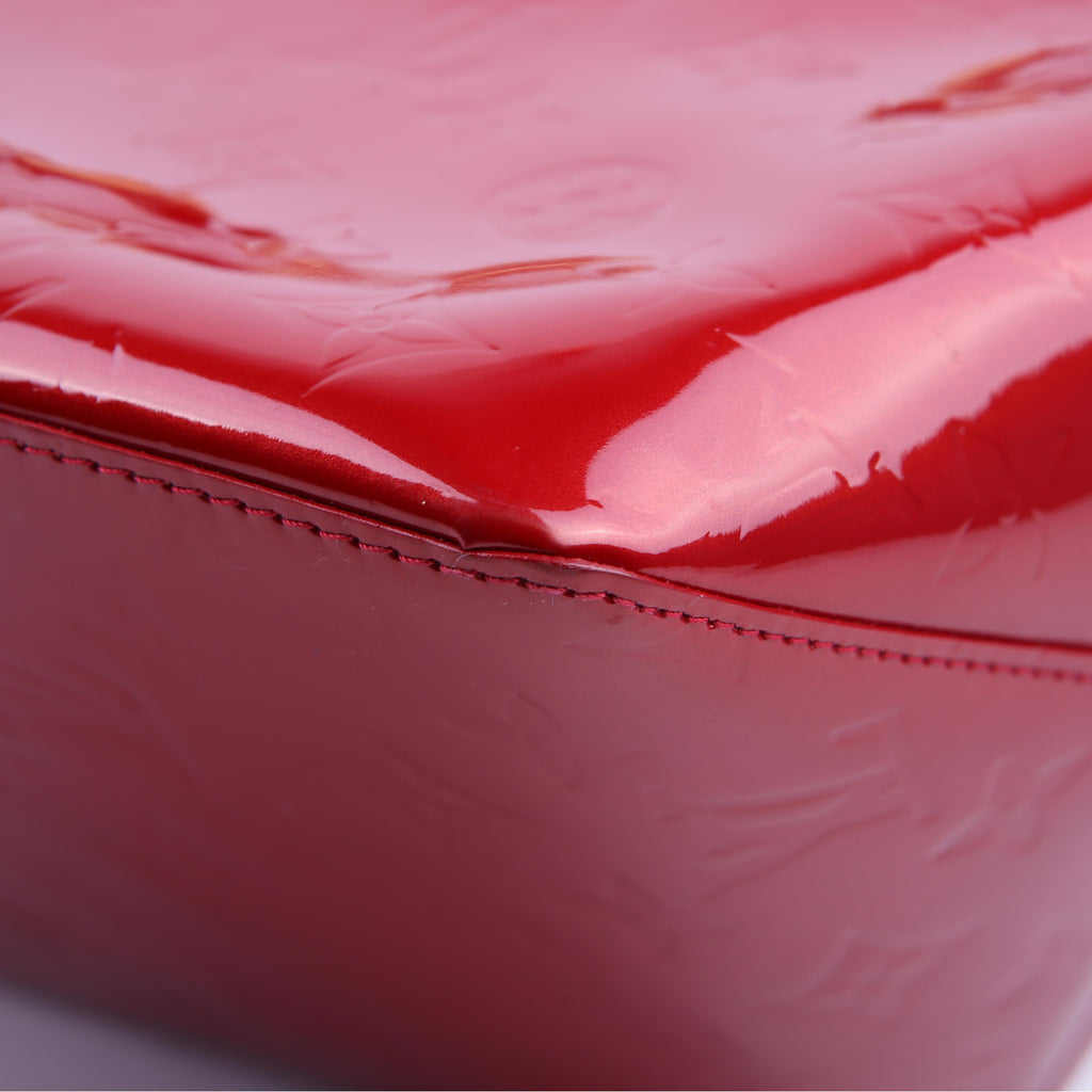 Bellevue PM Vernis Red