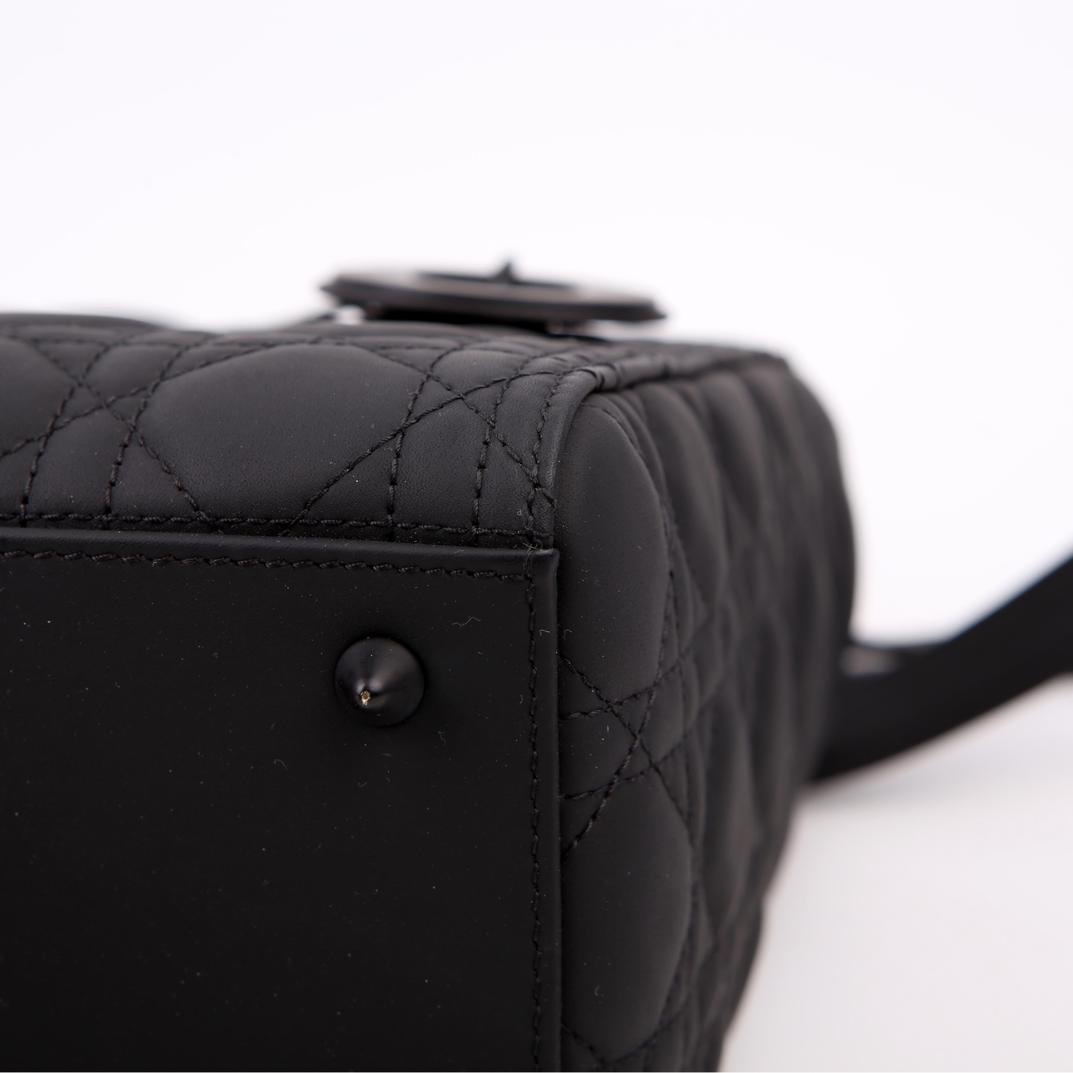 Lady Dior Medium Ultra Matte Black