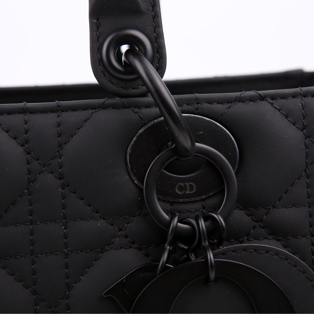 Lady Dior Medium Ultra Matte Black