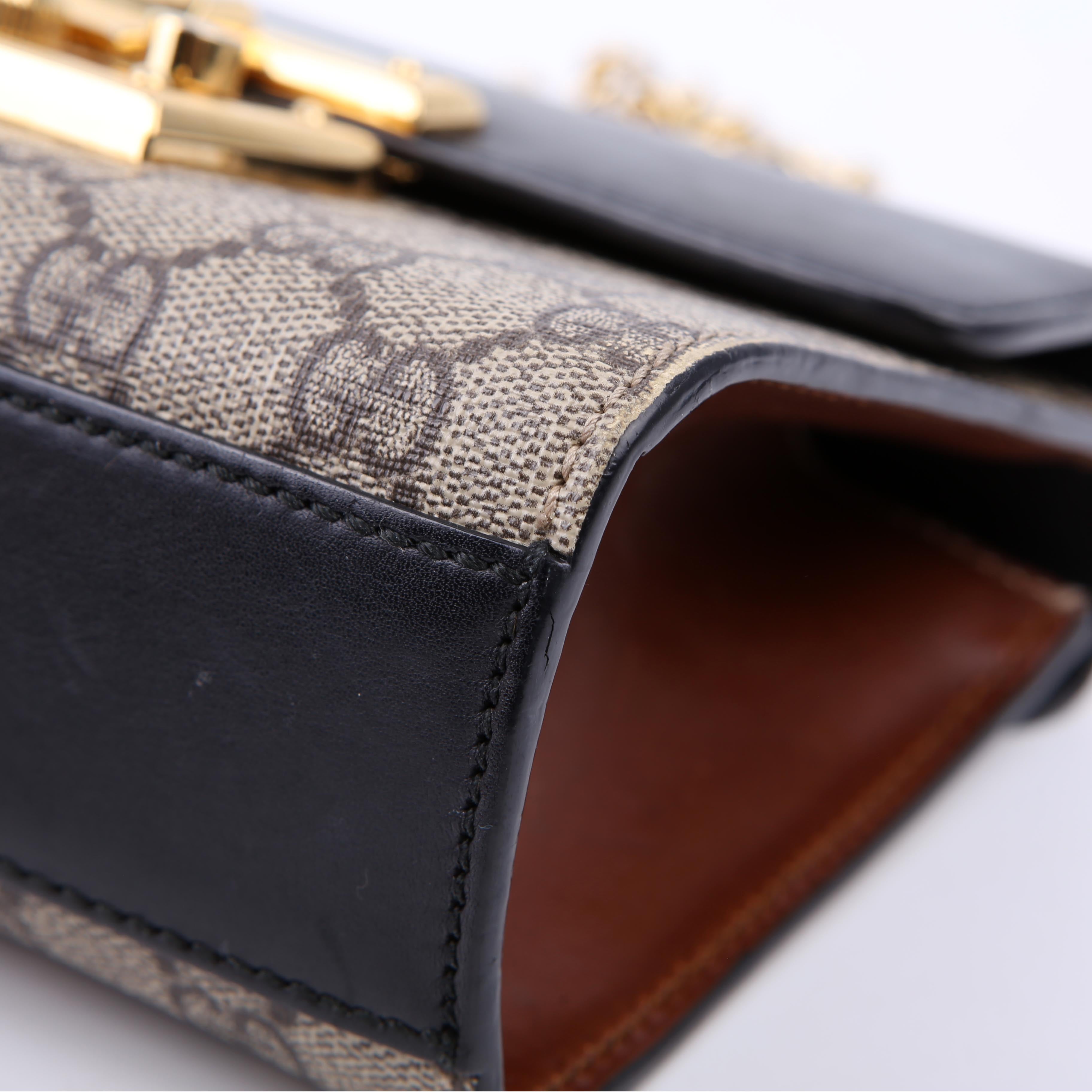 Gucci 409487 Padlock GG Supreme Small