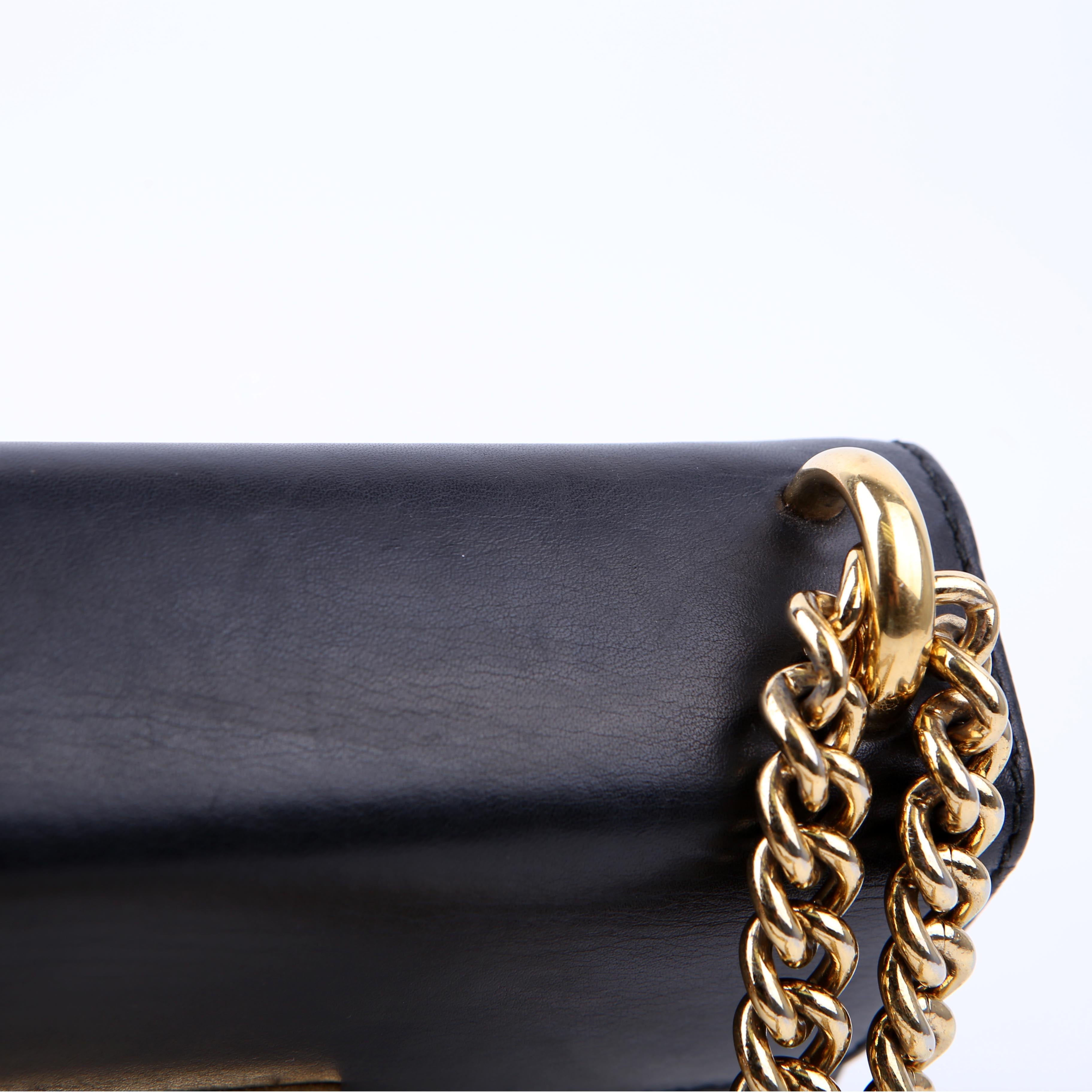 Gucci 409487 Padlock GG Supreme Small