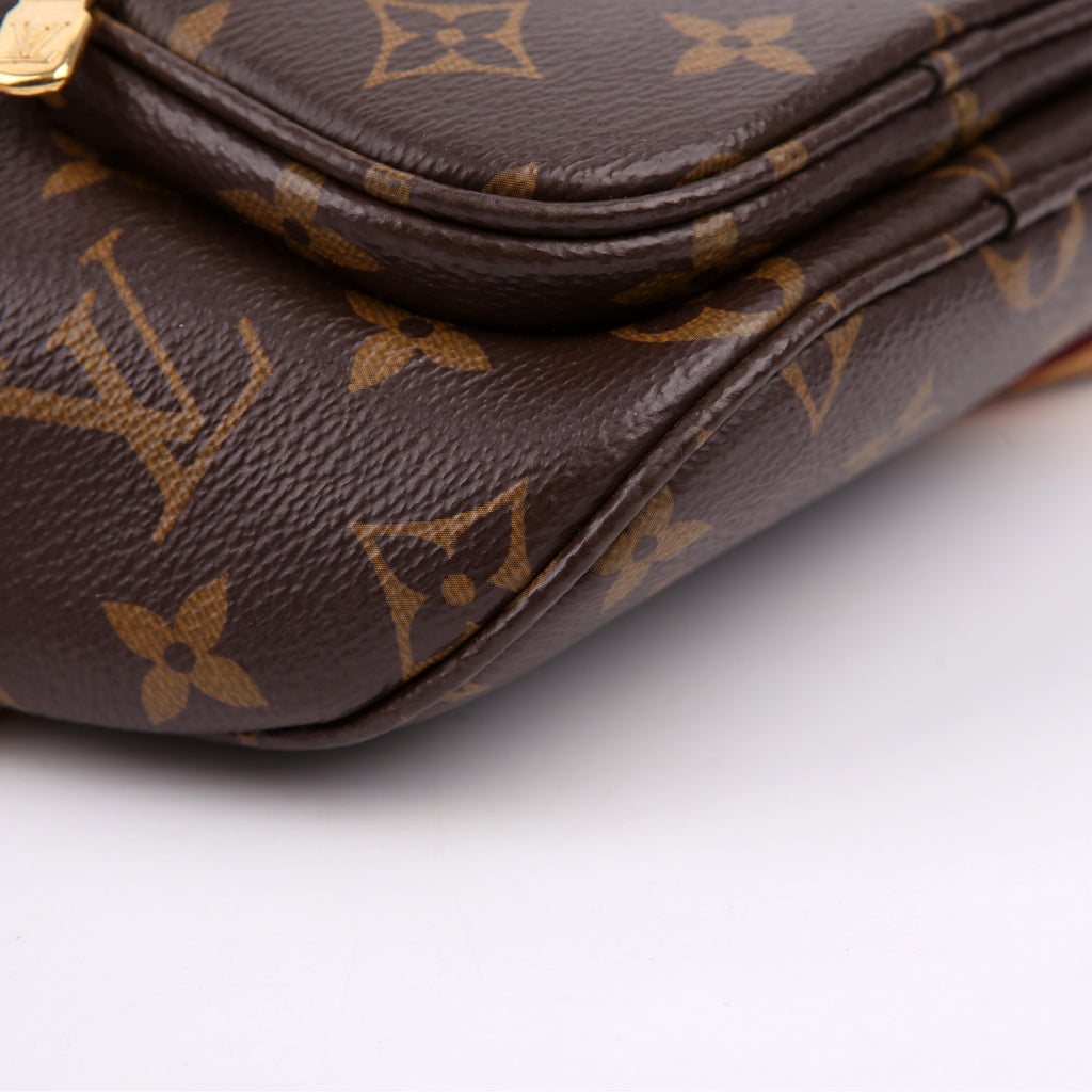 Mini Bumbag Monogram