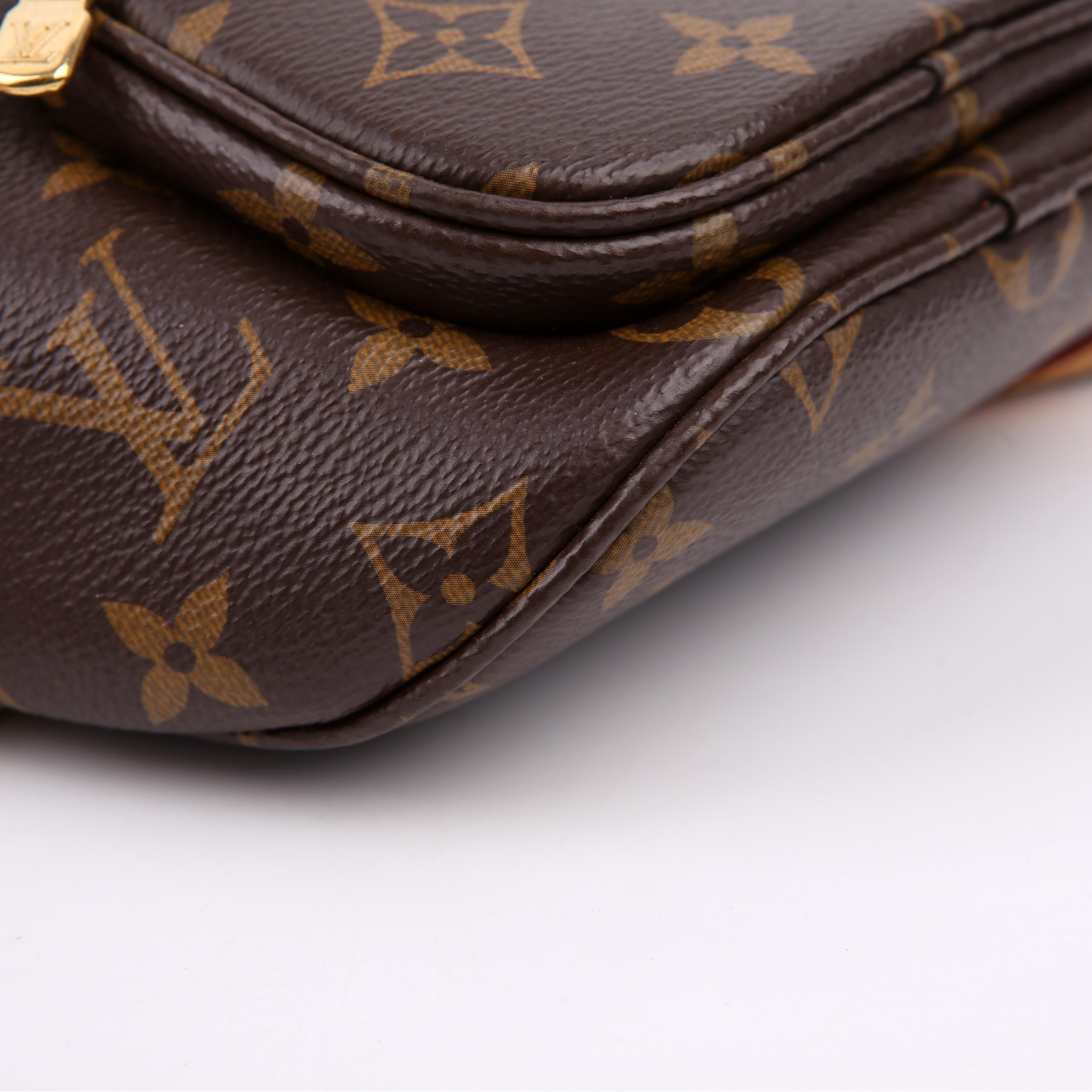 Mini Bumbag Monogram