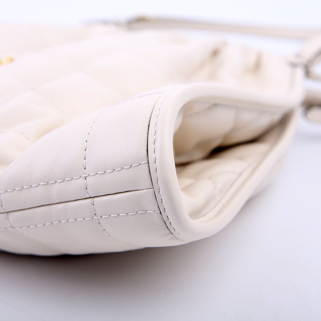 Gucci 746210 Deco Quilted Leather Shoulder White