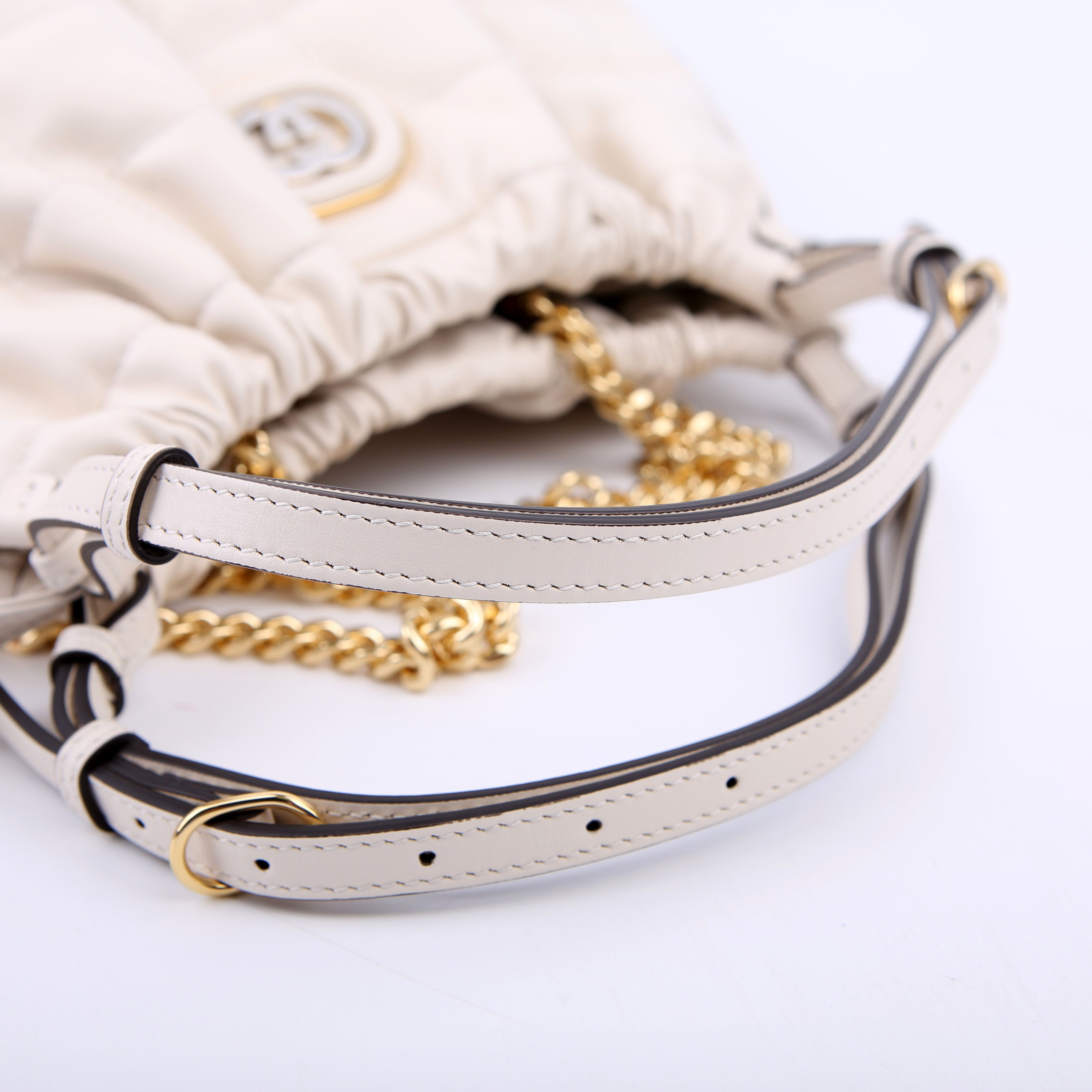 Gucci 746210 Deco Quilted Leather Shoulder White