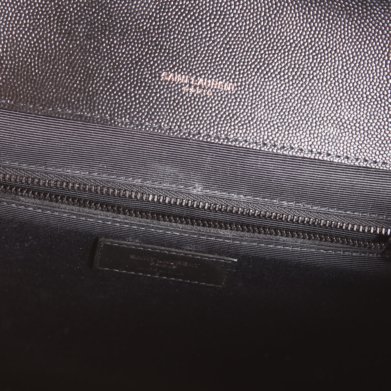 SAINT LAURENT Envelope Large Triquilt 600166 Black