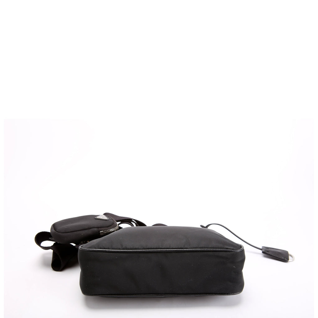 Prada 1BH204 Nylon Re-Edition 2005 Shoulder Bag Black/Silver