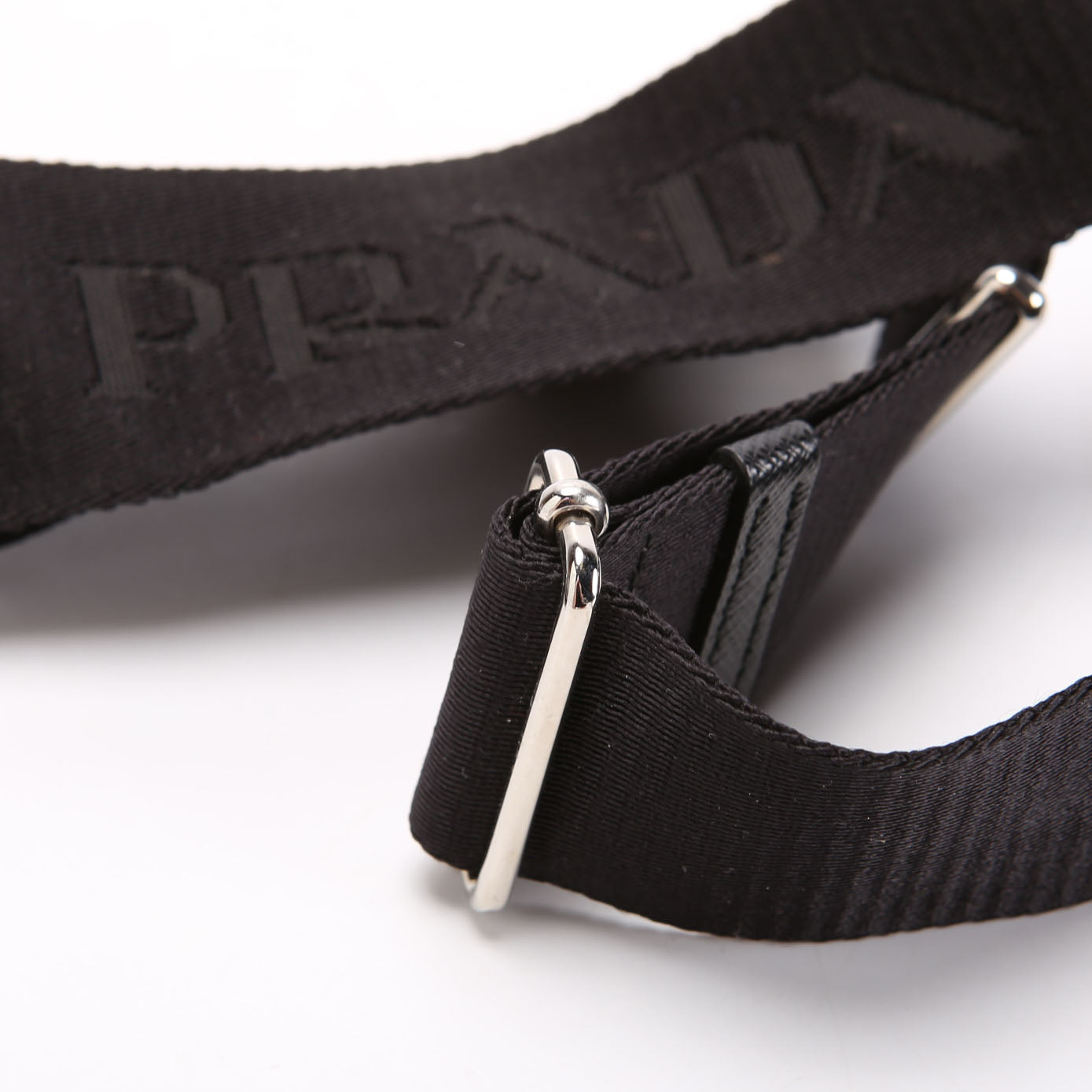 Prada 1BH204 Nylon Re-Edition 2005 Shoulder Bag Black/Silver
