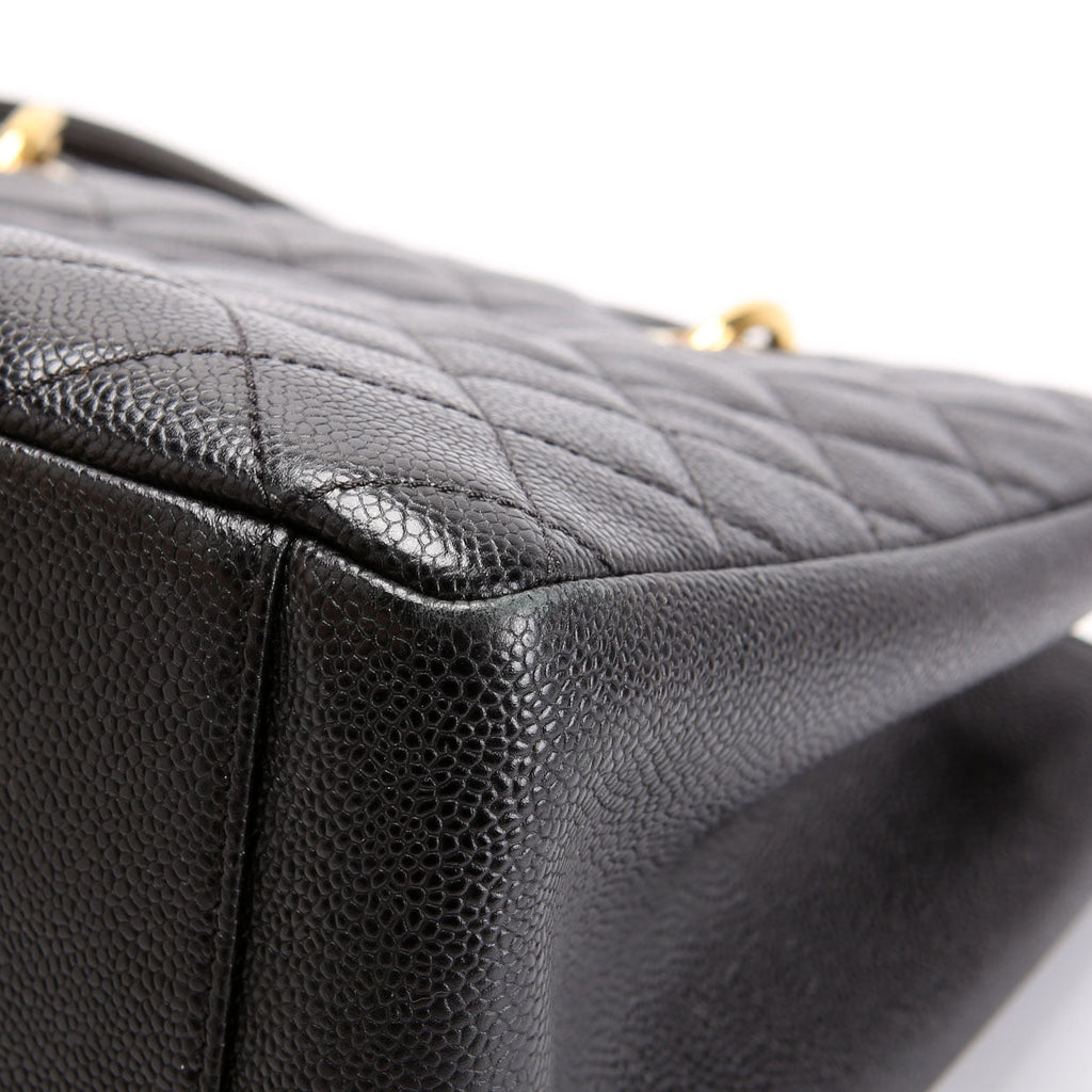 Grand Shopping Tote Caviar Black