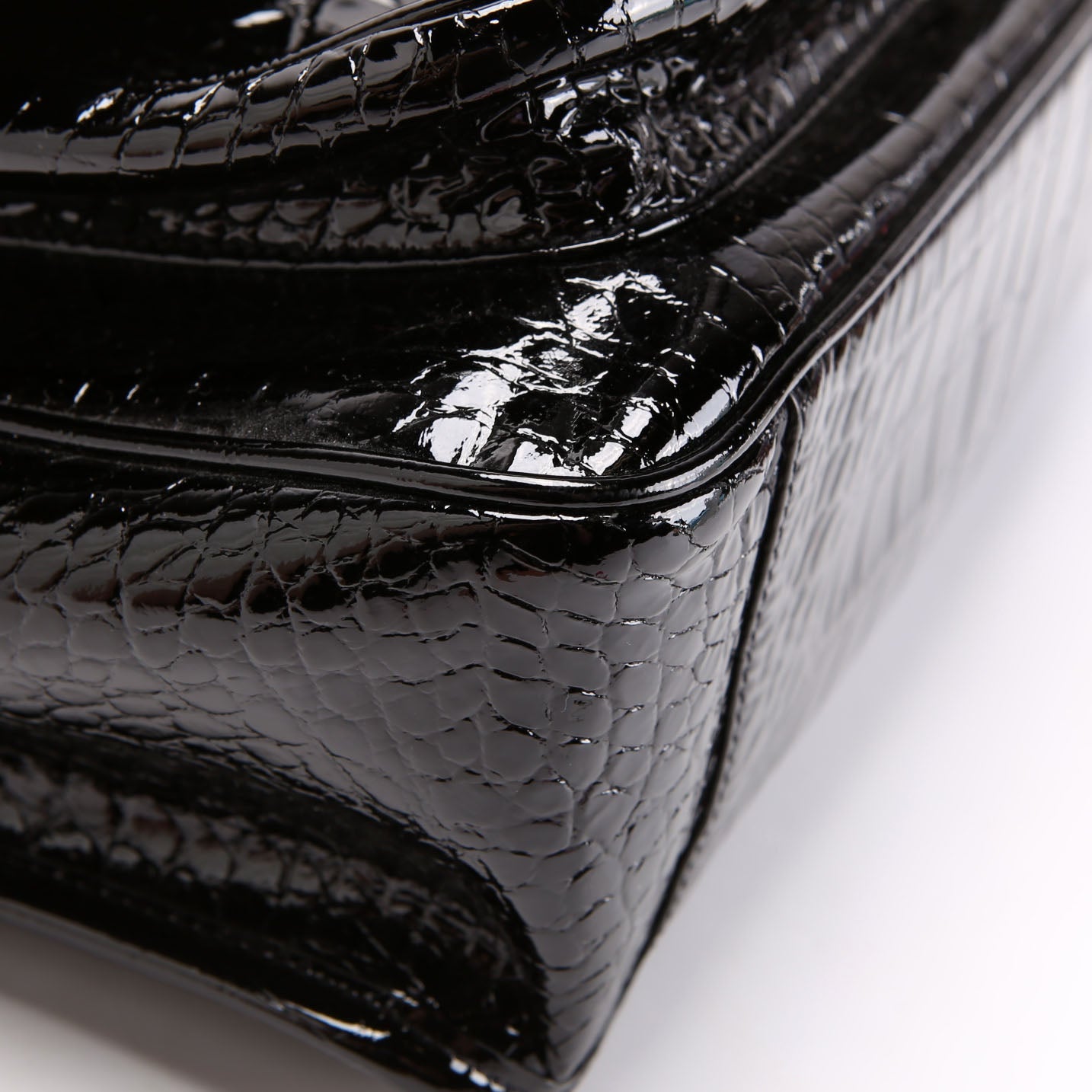 Niki Medium Crocodile Embossed Patent 548942 Black