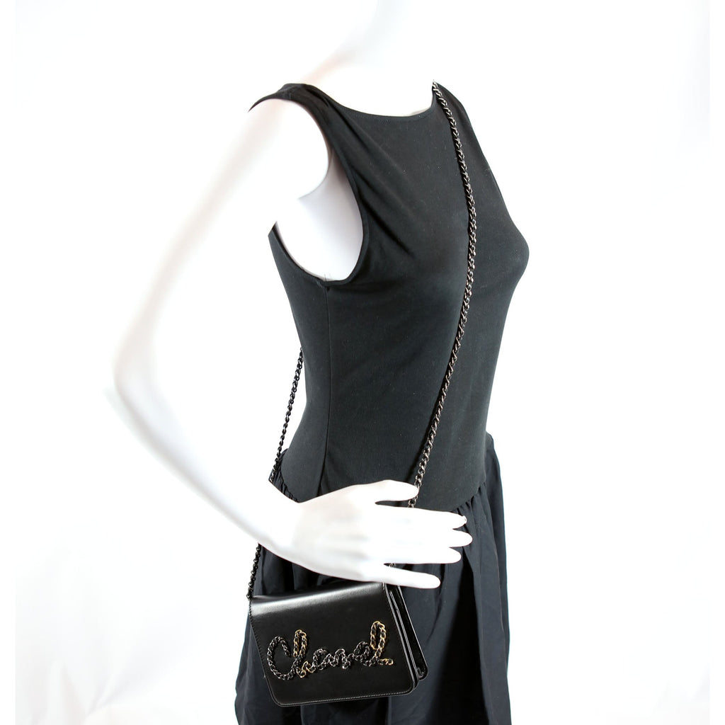 Two-Tone Chain 20s Signe WOC Calfskin 29M Black