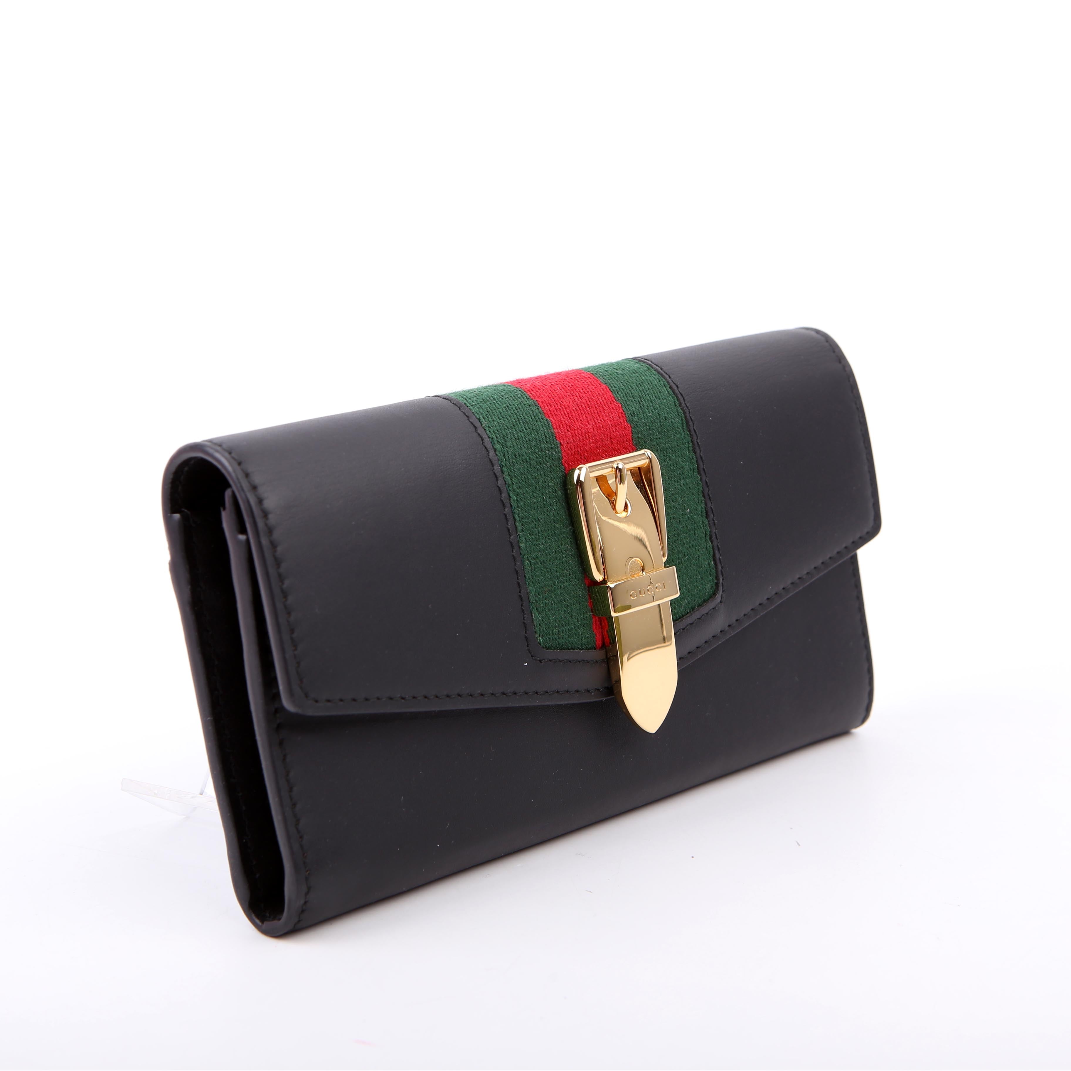 476084 Sylvie Continental Wallet Black