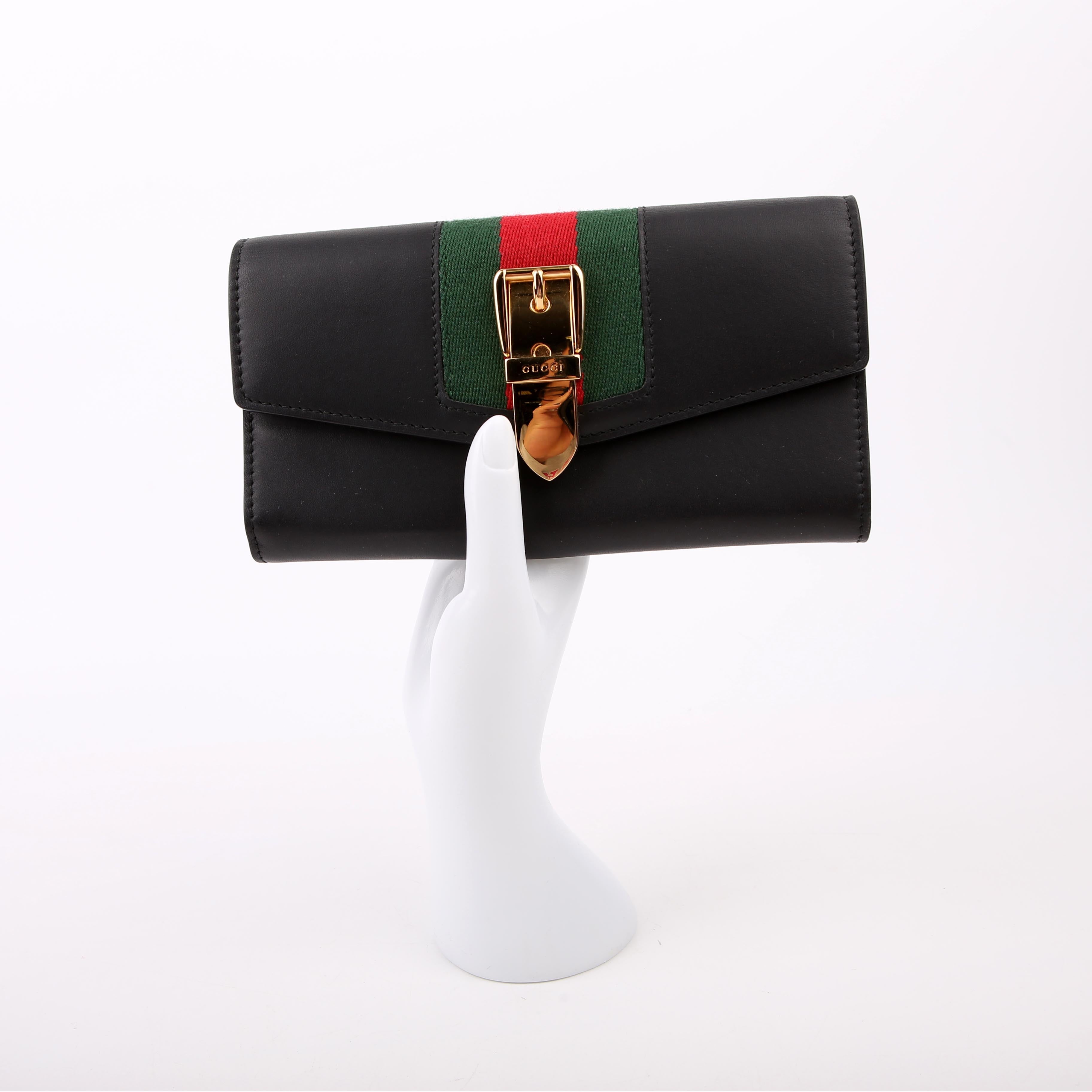476084 Sylvie Continental Wallet Black