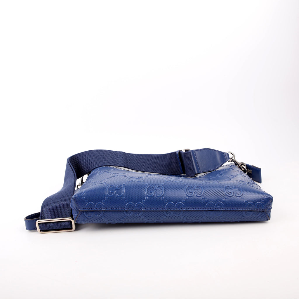 Gucci 696009 Jumbo GG Messenger Blue
