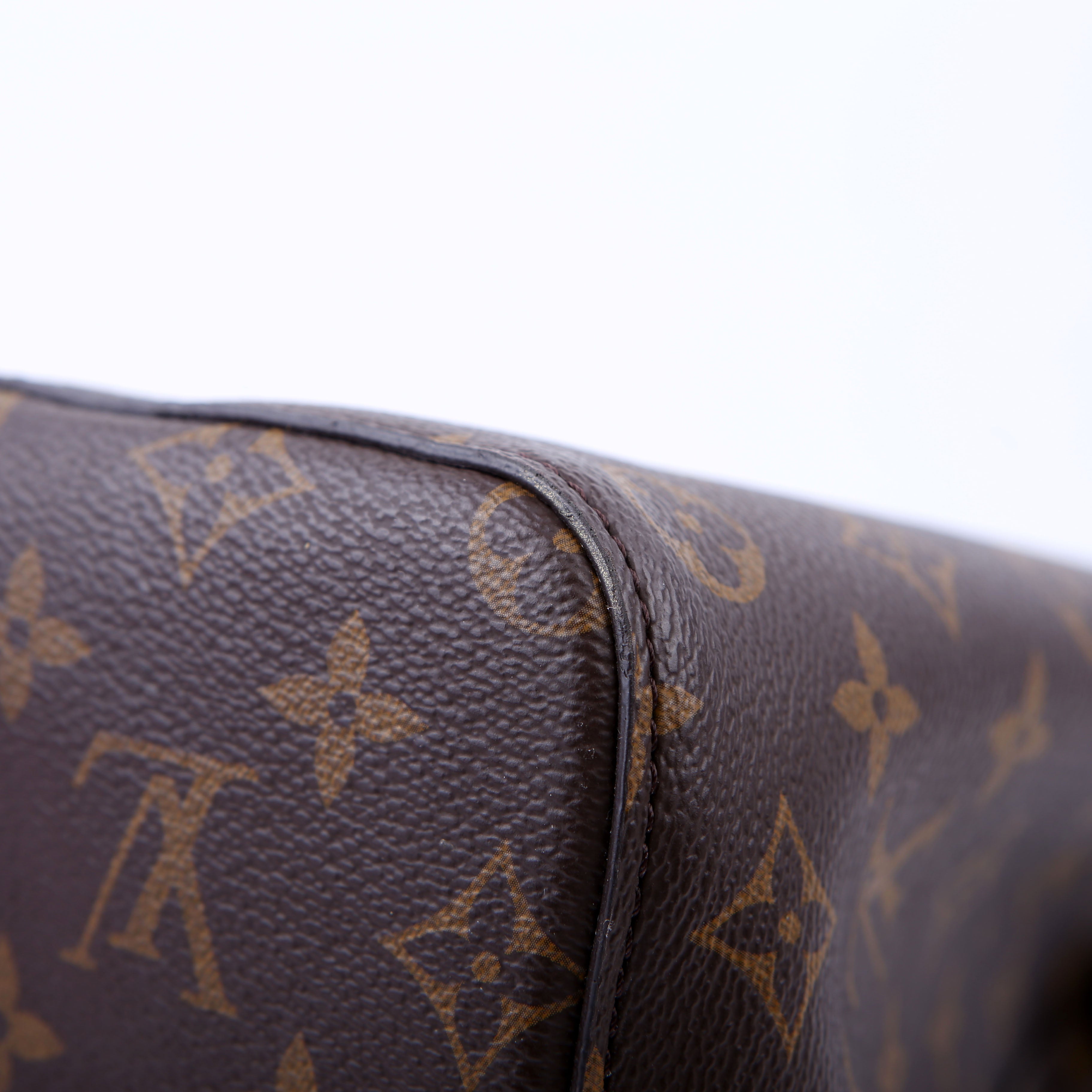 Neonoe Monogram Black
