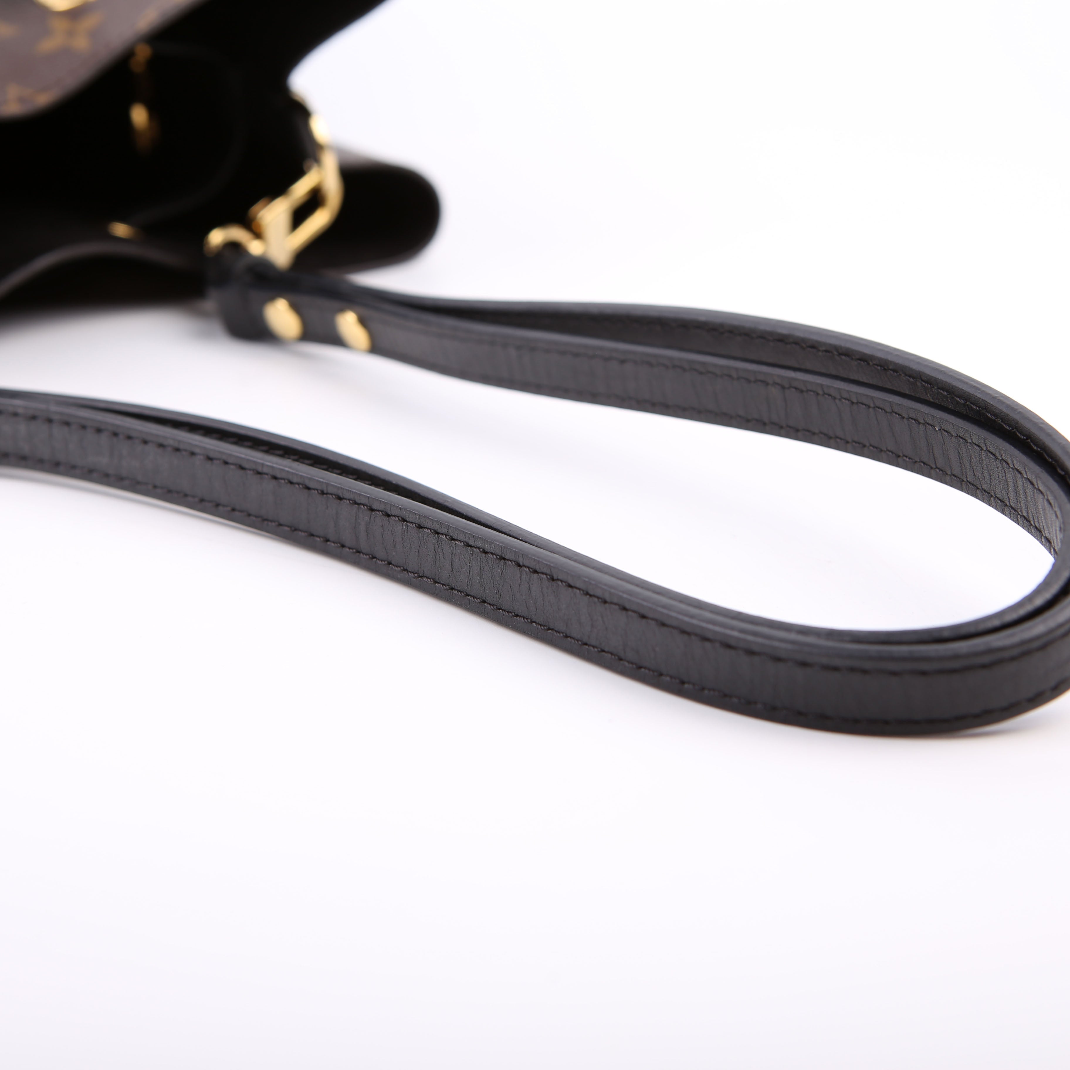 Neonoe Monogram Black