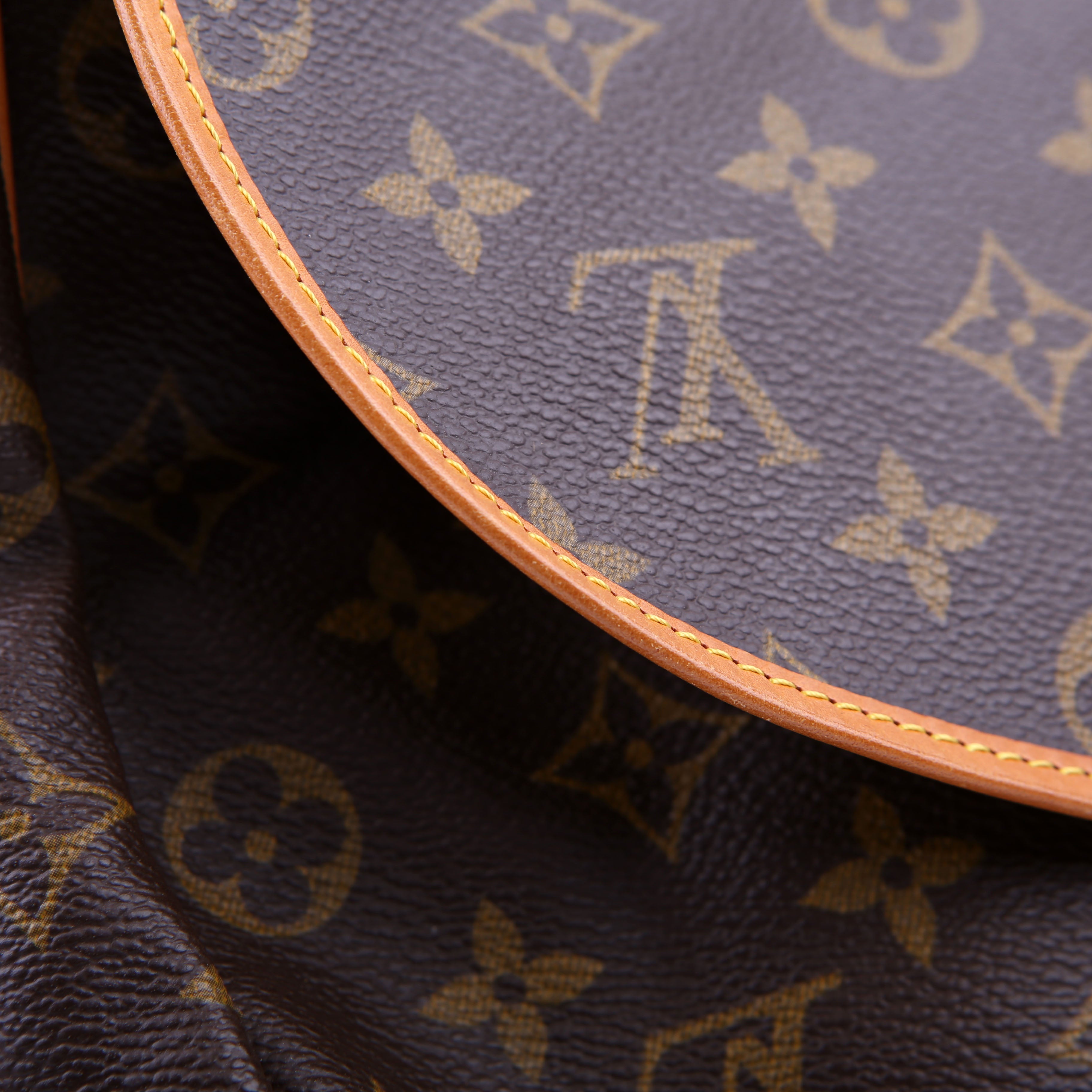 Saumur 35 Monogram
