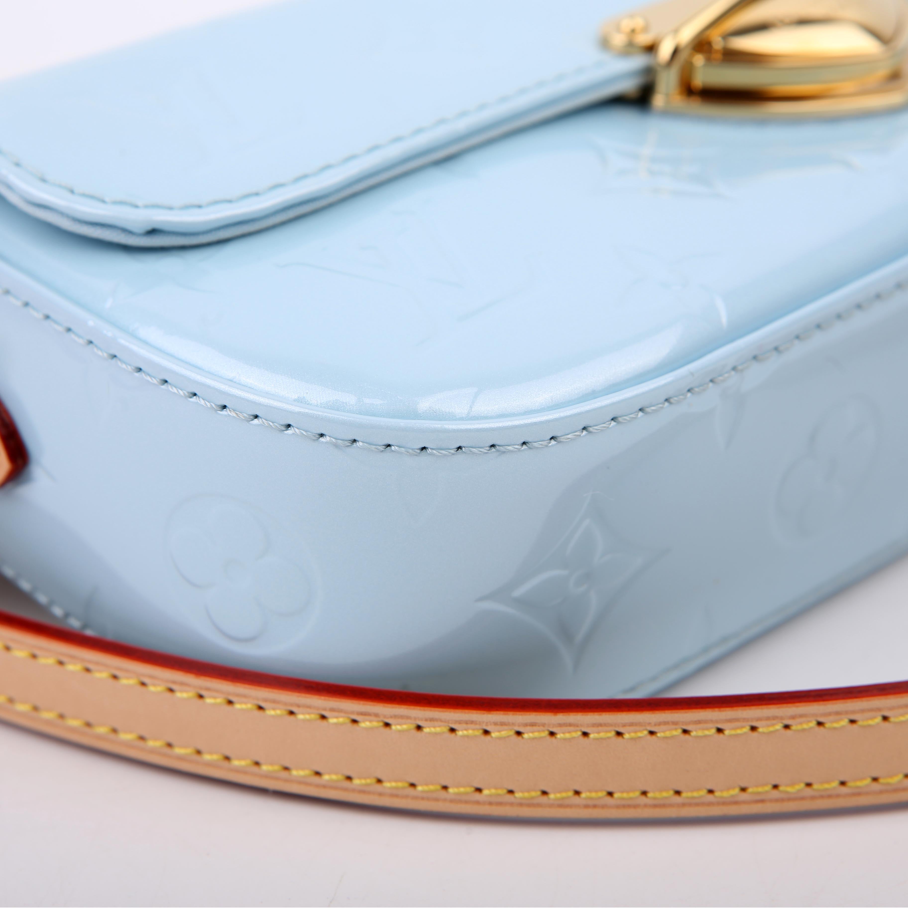 Malibu Pochette Vernis Blue