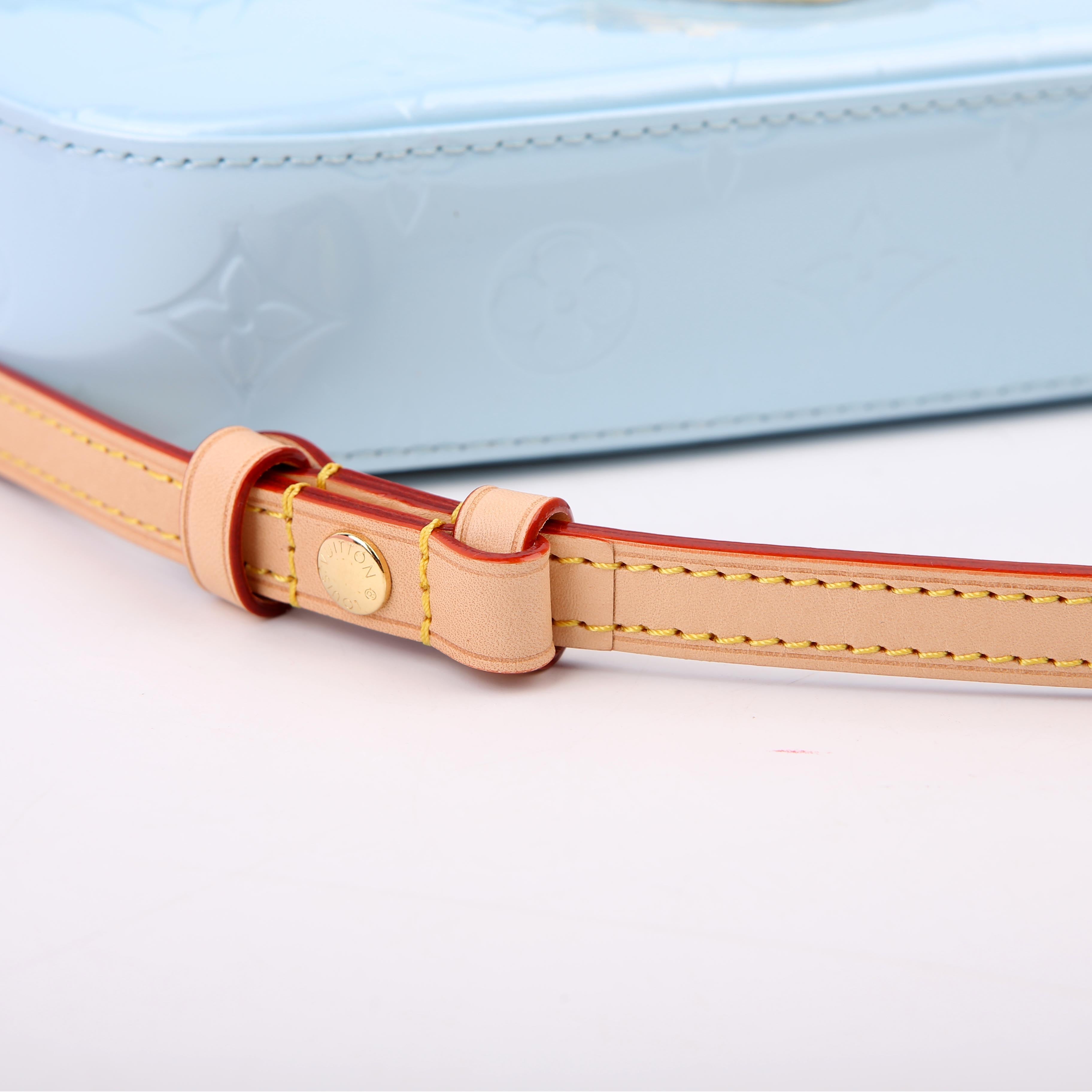 Malibu Pochette Vernis Blue