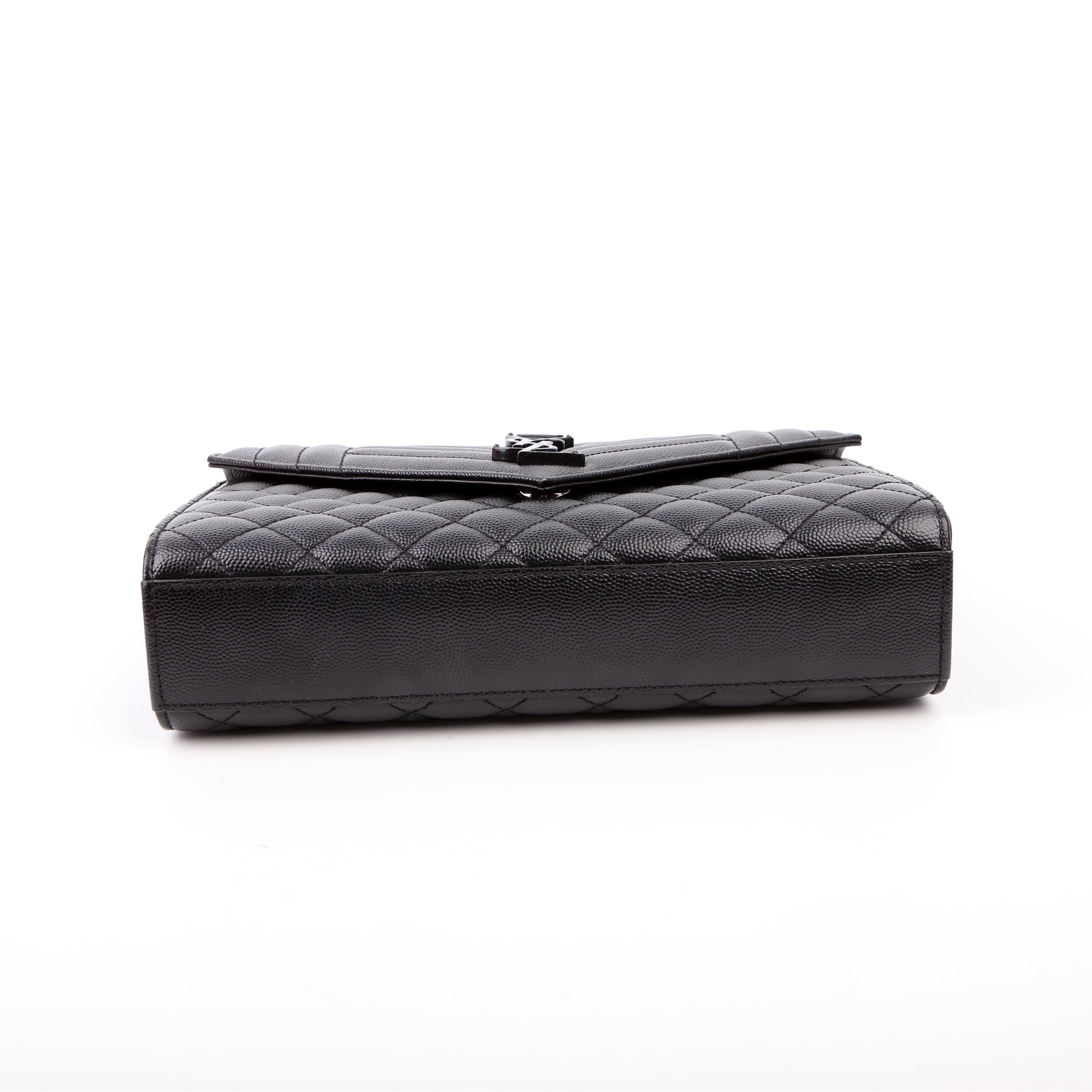 Envelope Medium Tri-Quilt 600185 Black