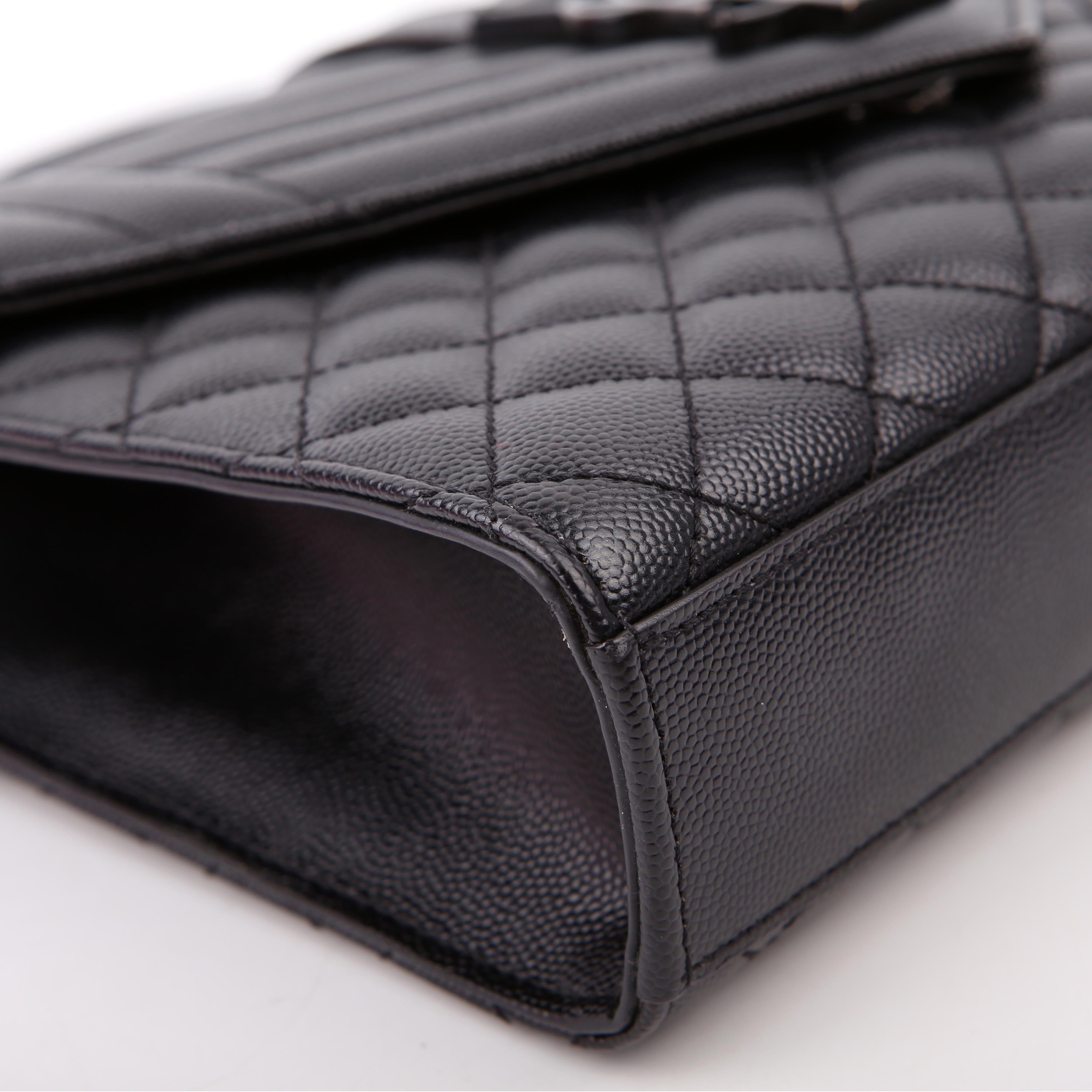 Envelope Medium Tri-Quilt 600185 Black