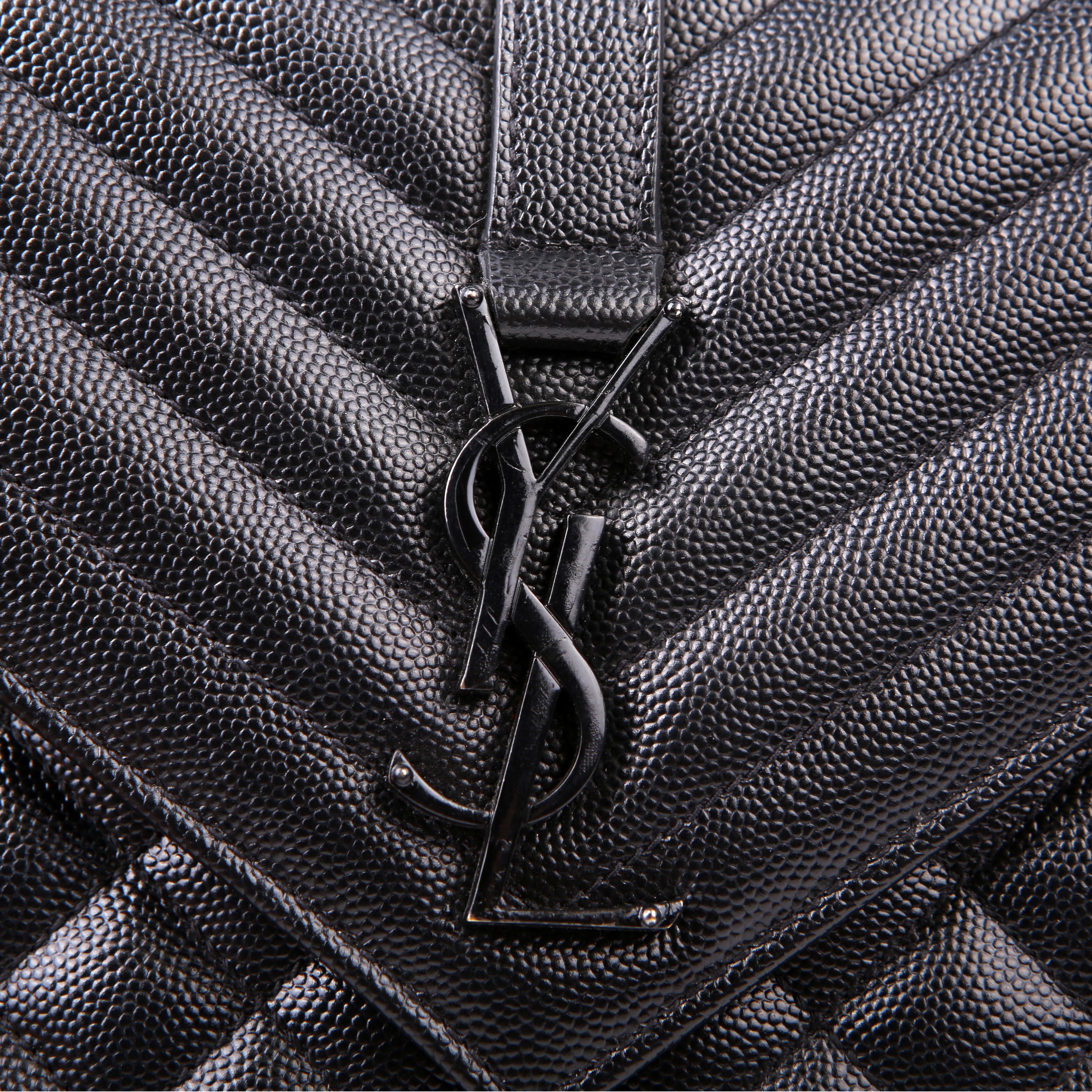 Envelope Medium Tri-Quilt 600185 Black