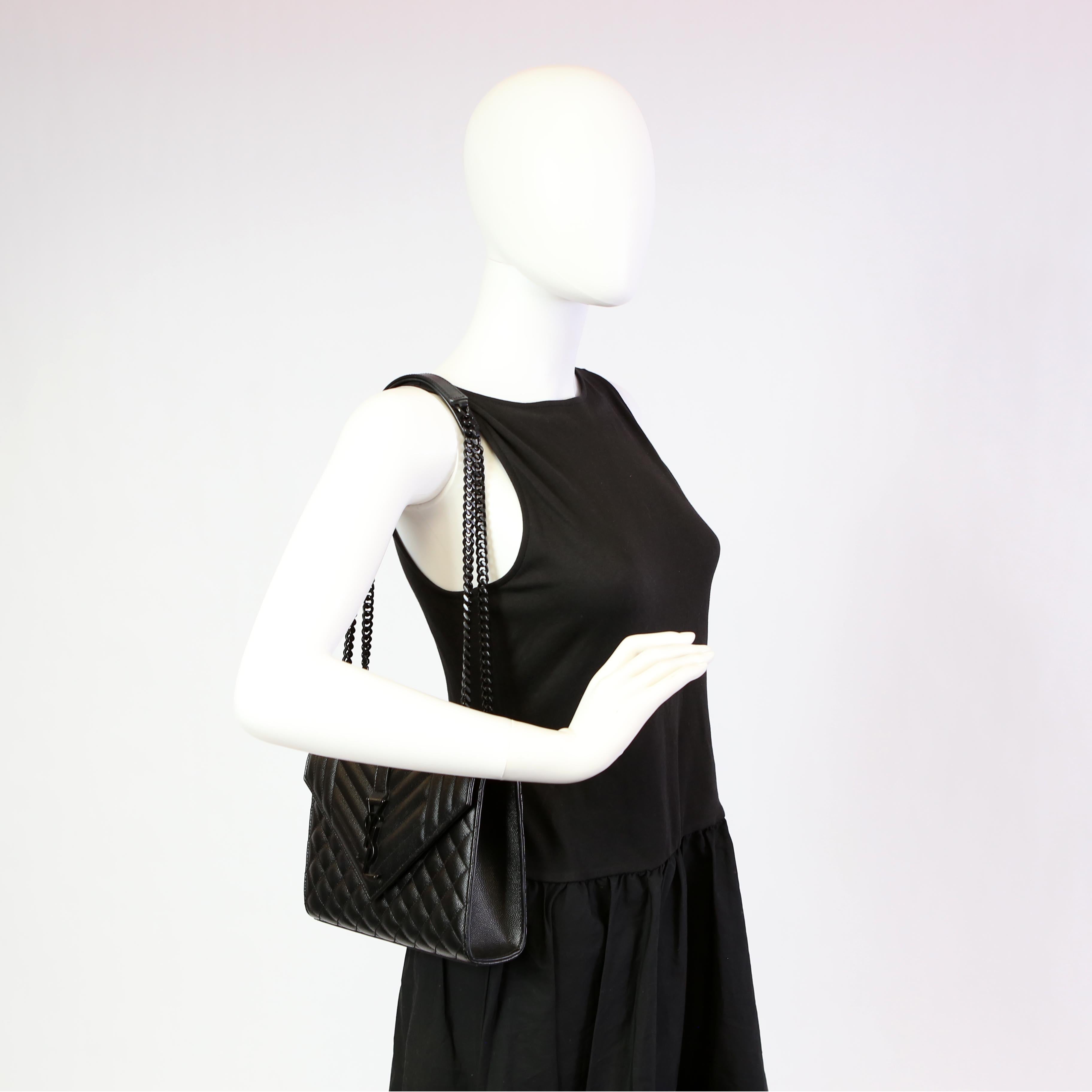 Envelope Medium Tri-Quilt 600185 Black