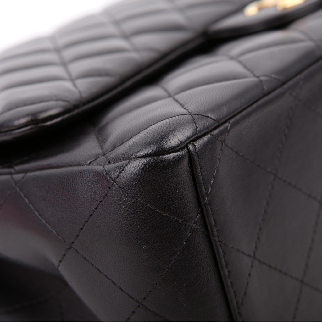 Classic Flap Maxi Lambskin 16M Black