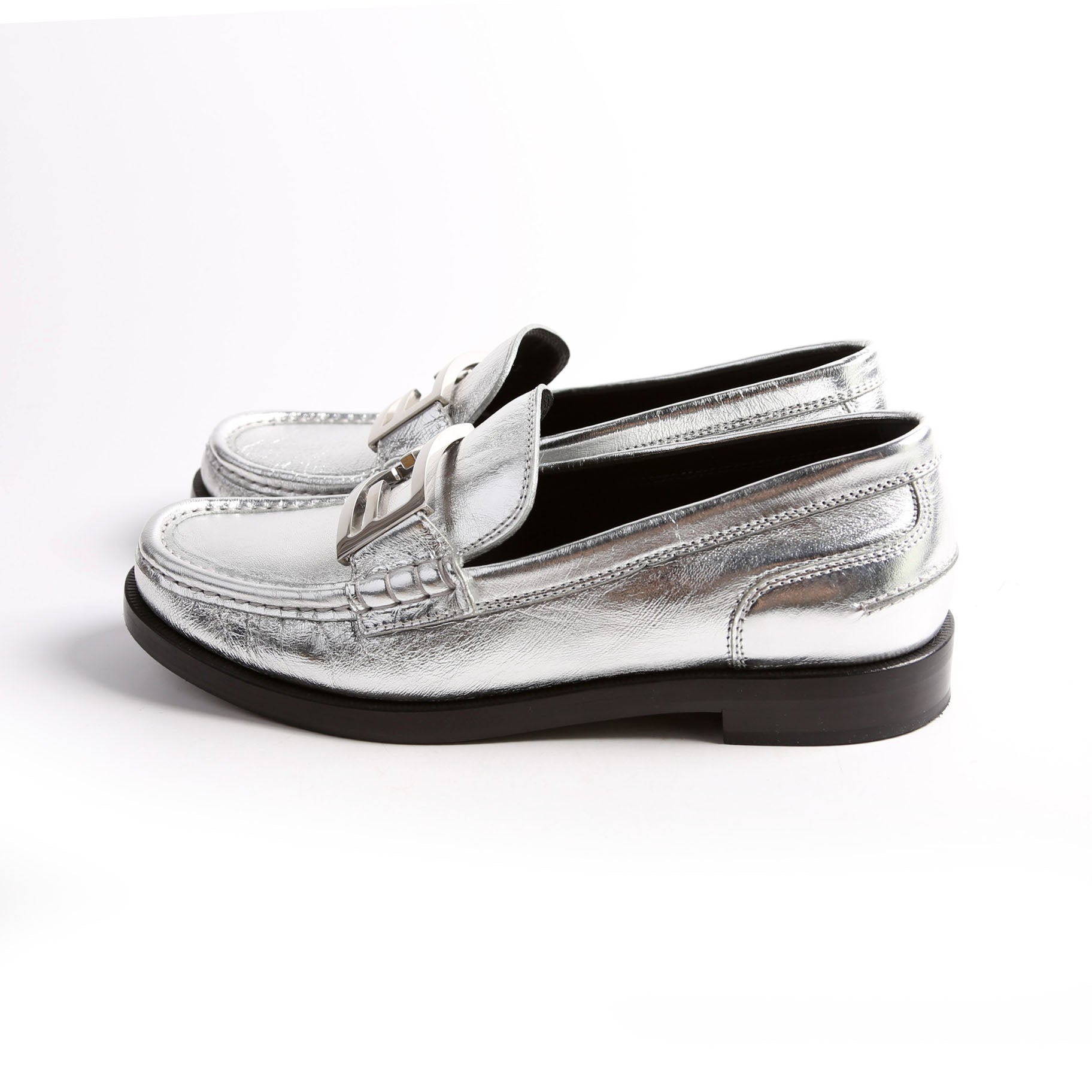 Fendi Metallic Vitello Baguette Loafers Size 39.5 Silver
