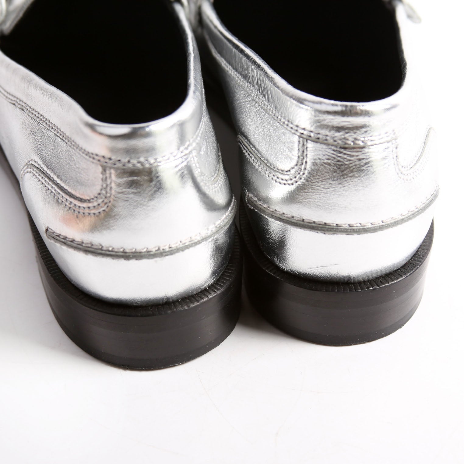 Fendi Metallic Vitello Baguette Loafers Size 39.5 Silver