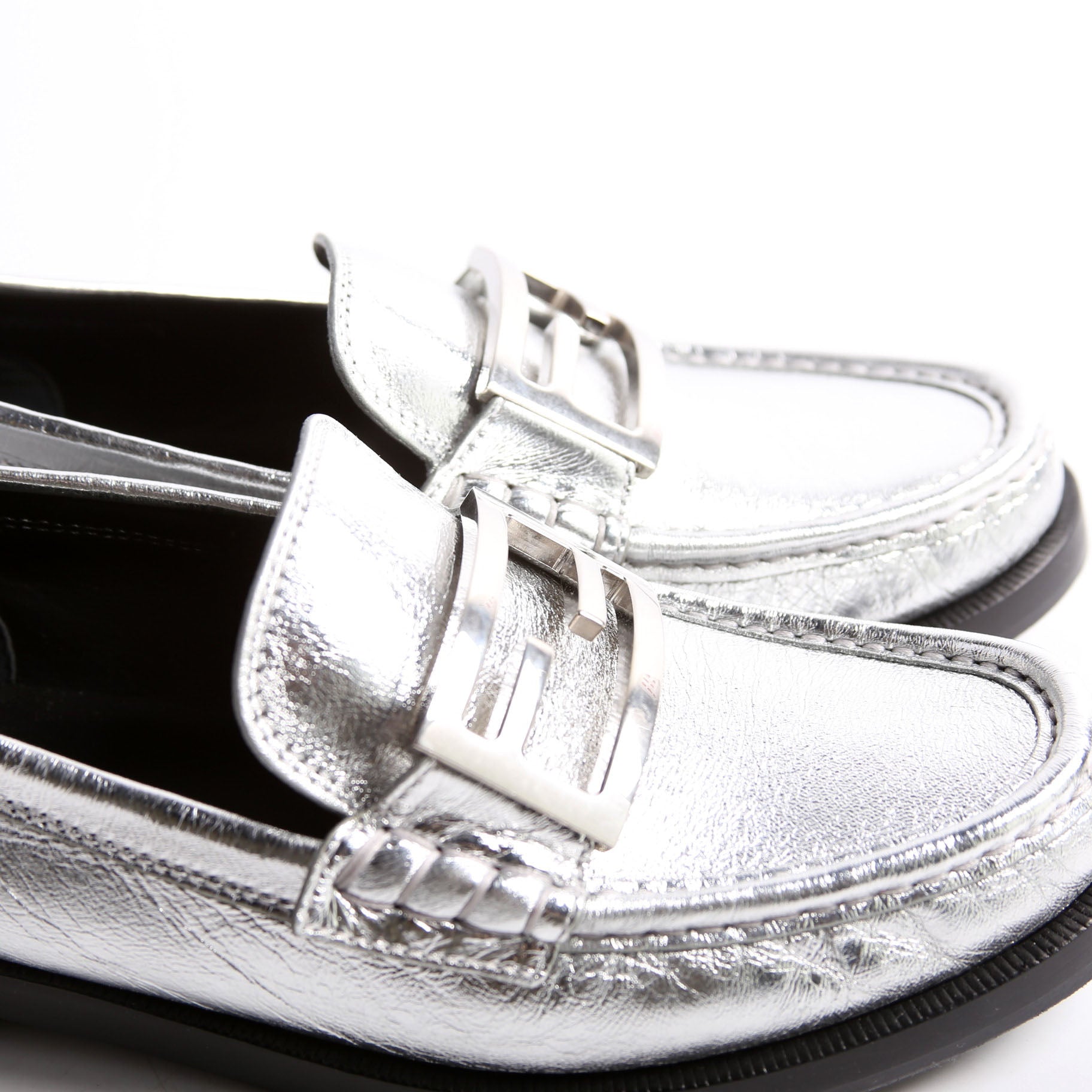 Fendi Metallic Vitello Baguette Loafers Size 39.5 Silver