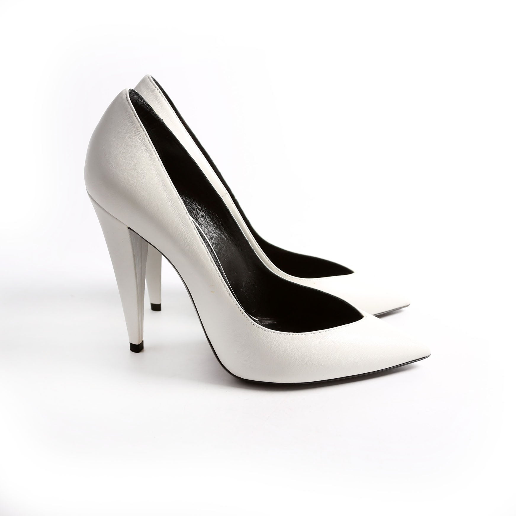Pointed Toe Leather Pumps Size 38 White