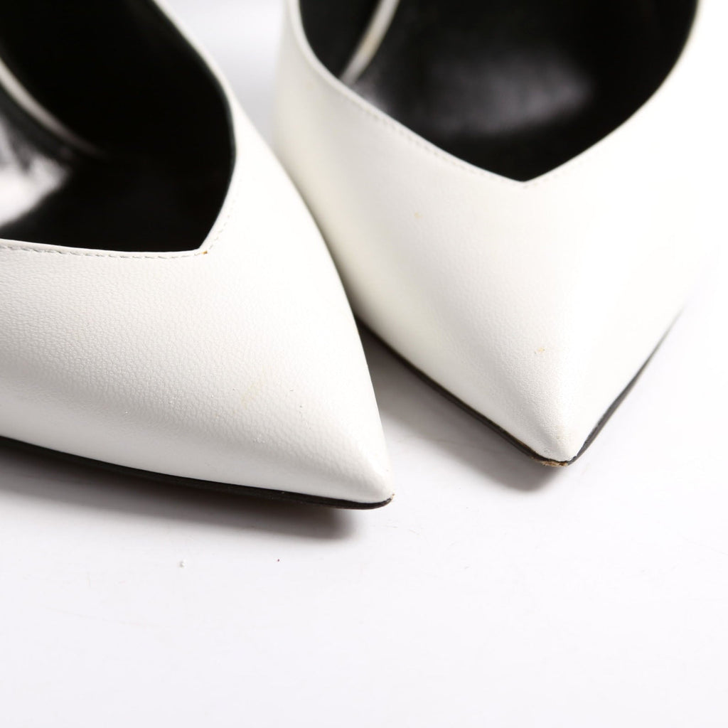 Pointed Toe Leather Pumps Size 38 White