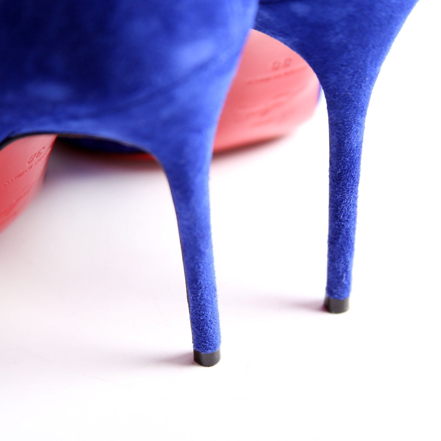 Corneille 110MM Suede Size 38 Blue