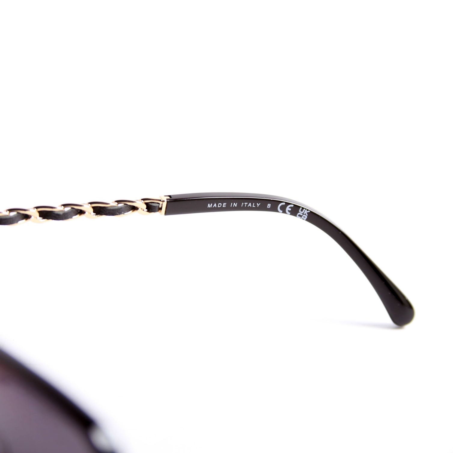5210-Q-A Square Chain Sunglasses Black