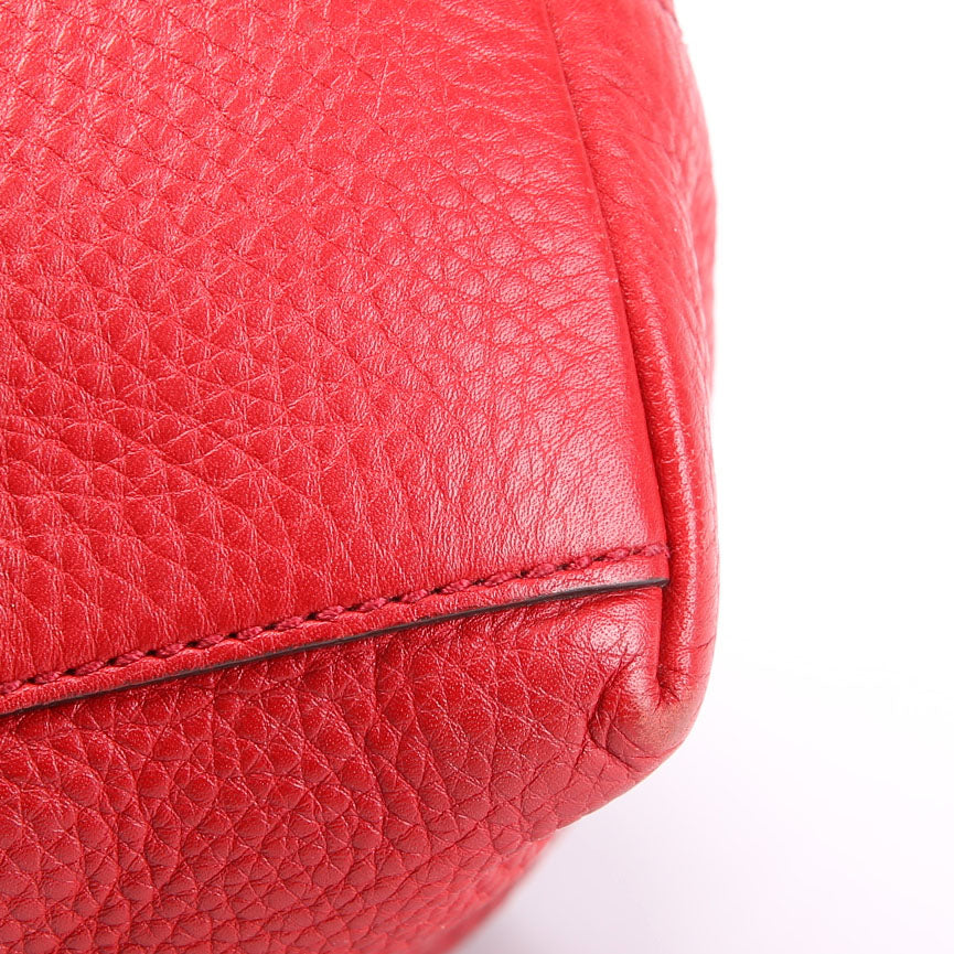 308982 Soho Leather Shoulder Medium Red