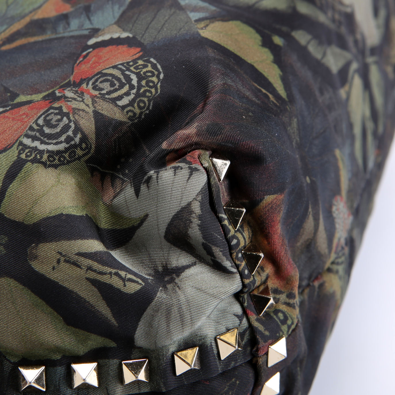 Rockstud Camubutterfly Nylon Tote Multicolor