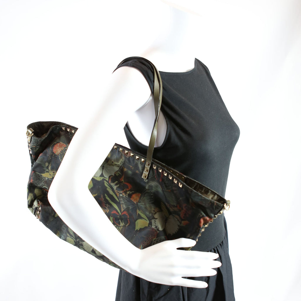 Rockstud Camubutterfly Nylon Tote Multicolor