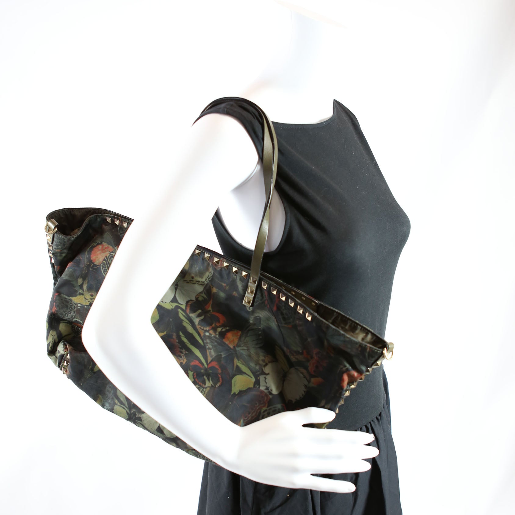Rockstud Camubutterfly Nylon Tote Multicolor
