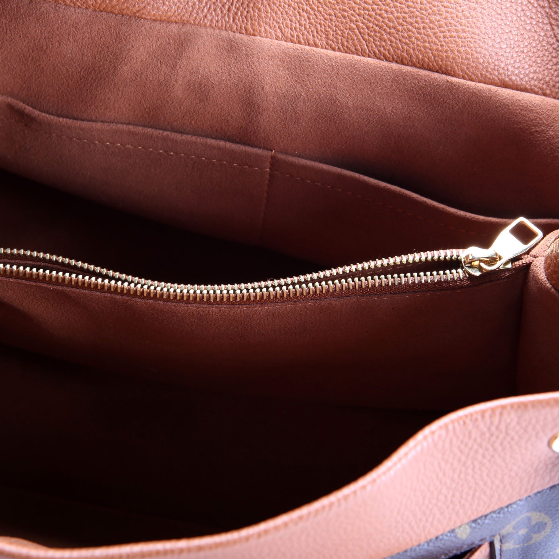 Oylmpe Monogram Brown